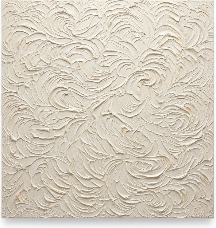 Ethereal Undulations In Cream: A Sculptural Study Of Infinite Organic Motion — David Moreau
