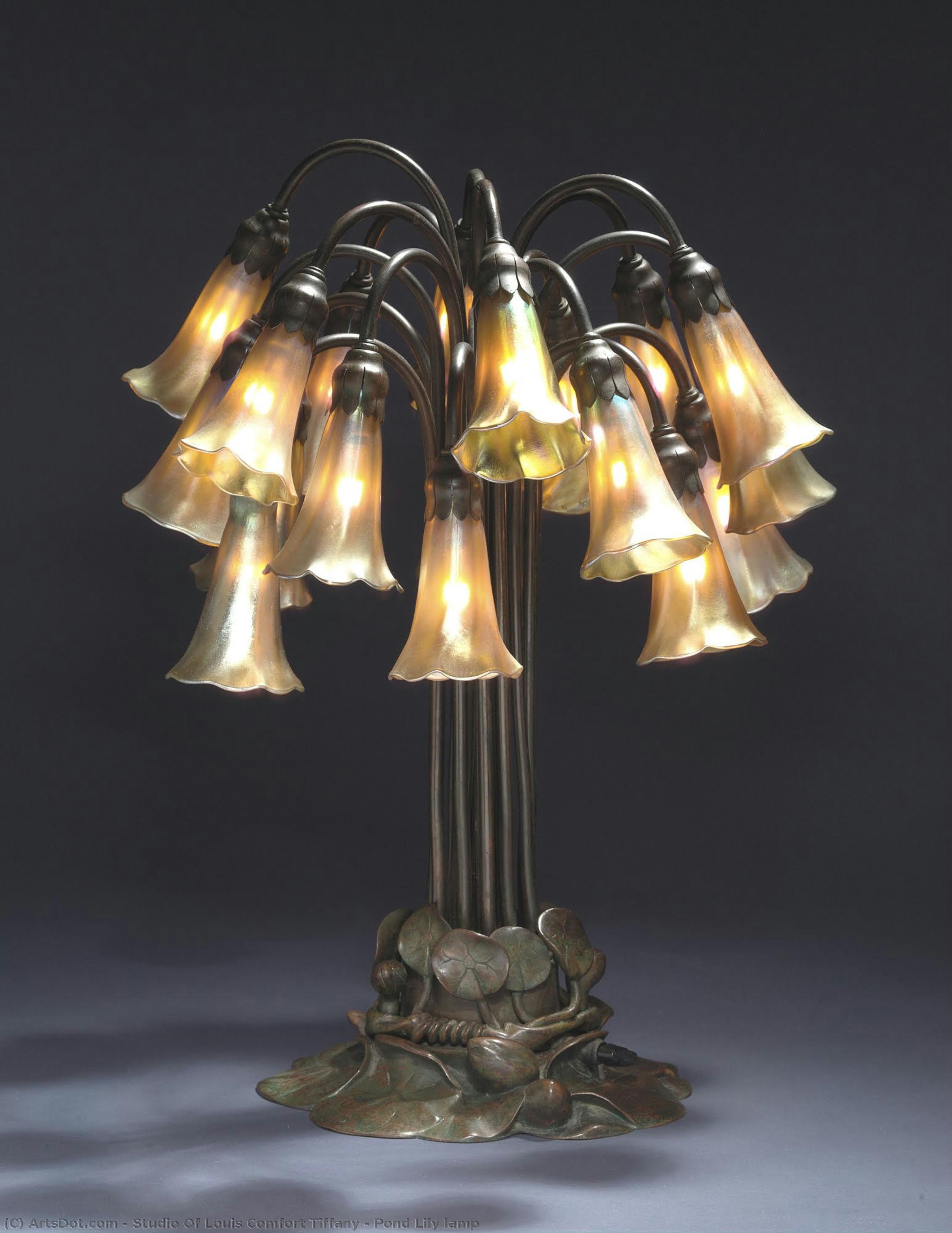 Pond Lily Lamp — Studio Von Louis Comfort Tiffany