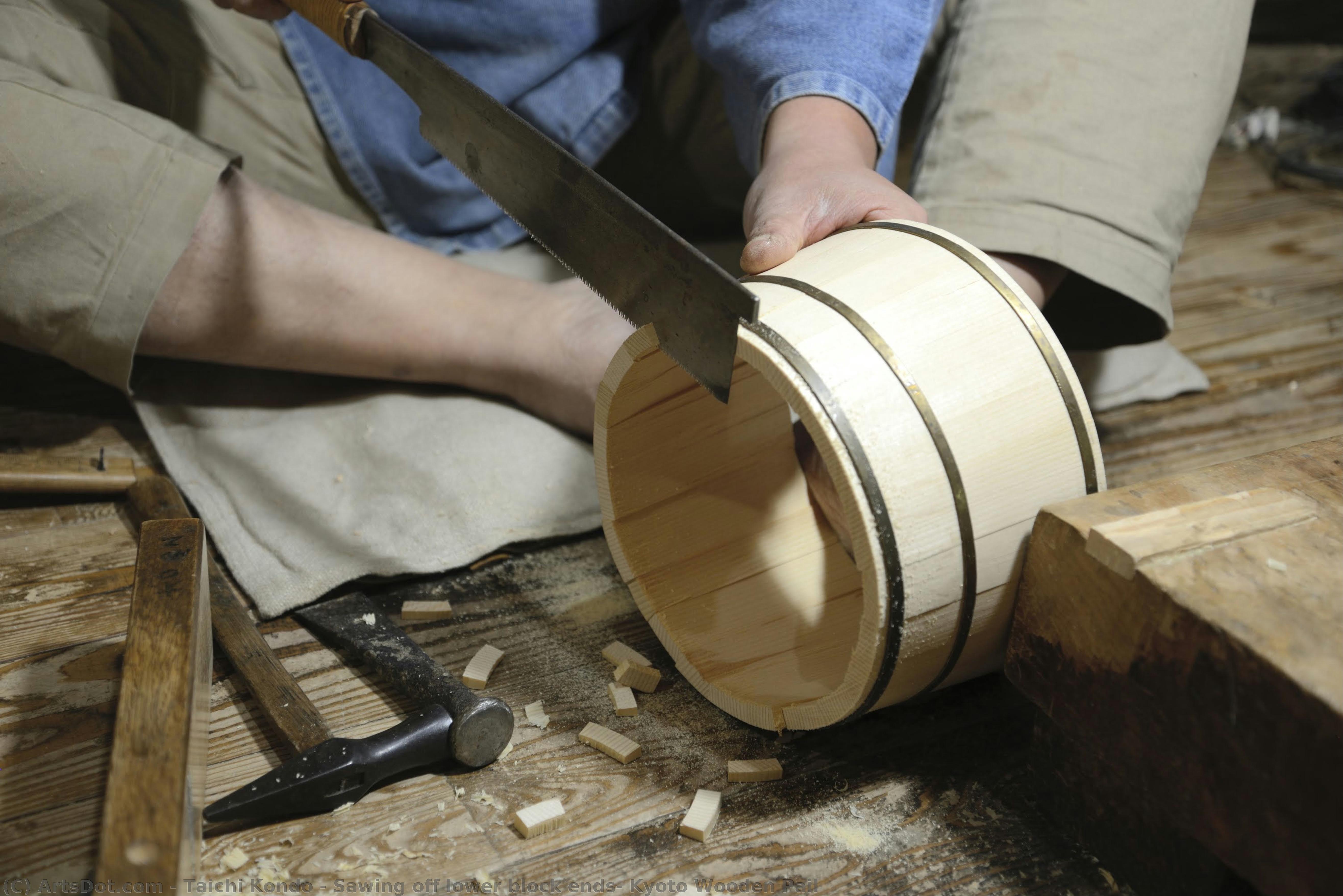 Sawing Off Lower Block Ends, Kyoto Wooden Pail — Taichi Kondo