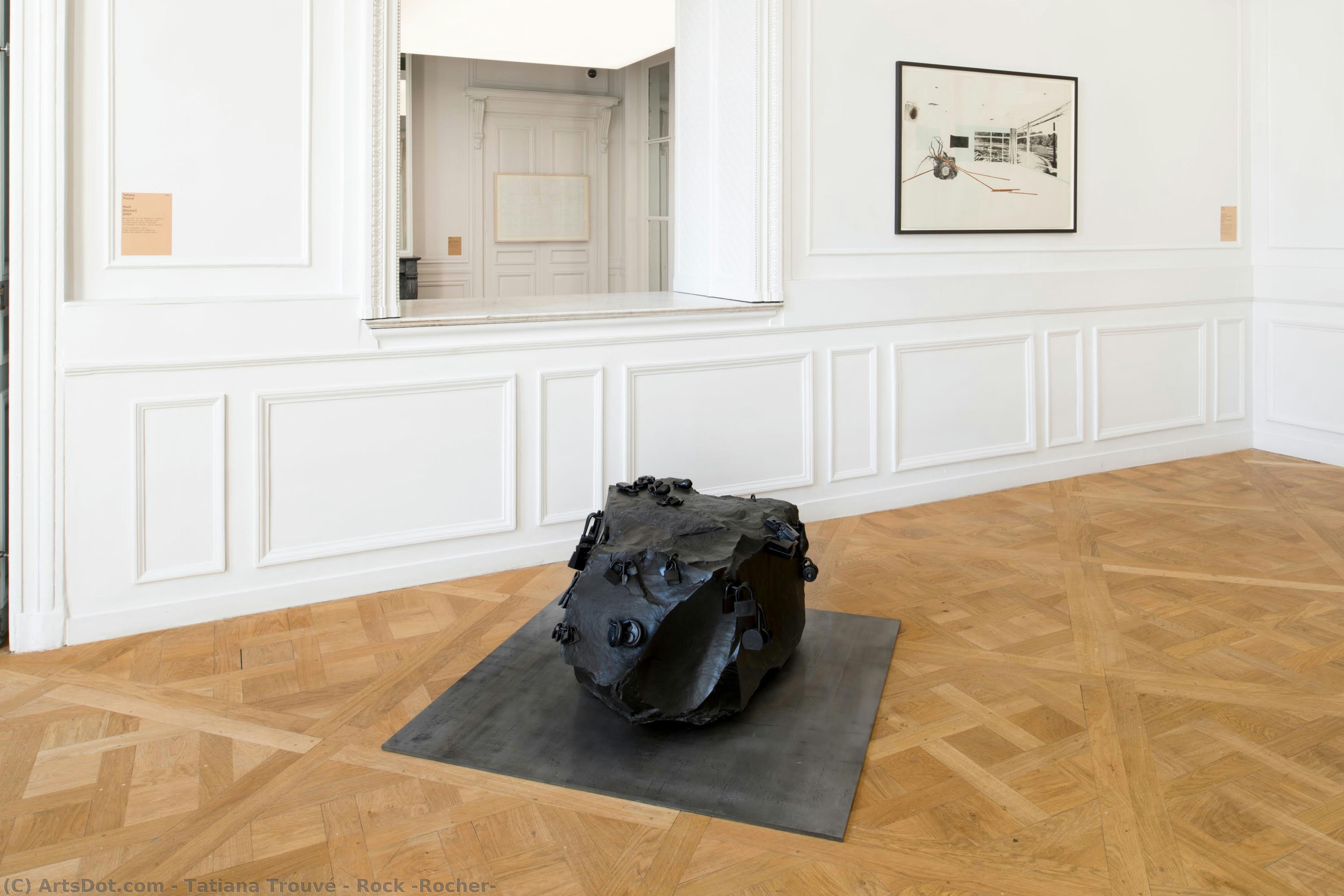 Rock (rocher) — Tatiana Trouvé