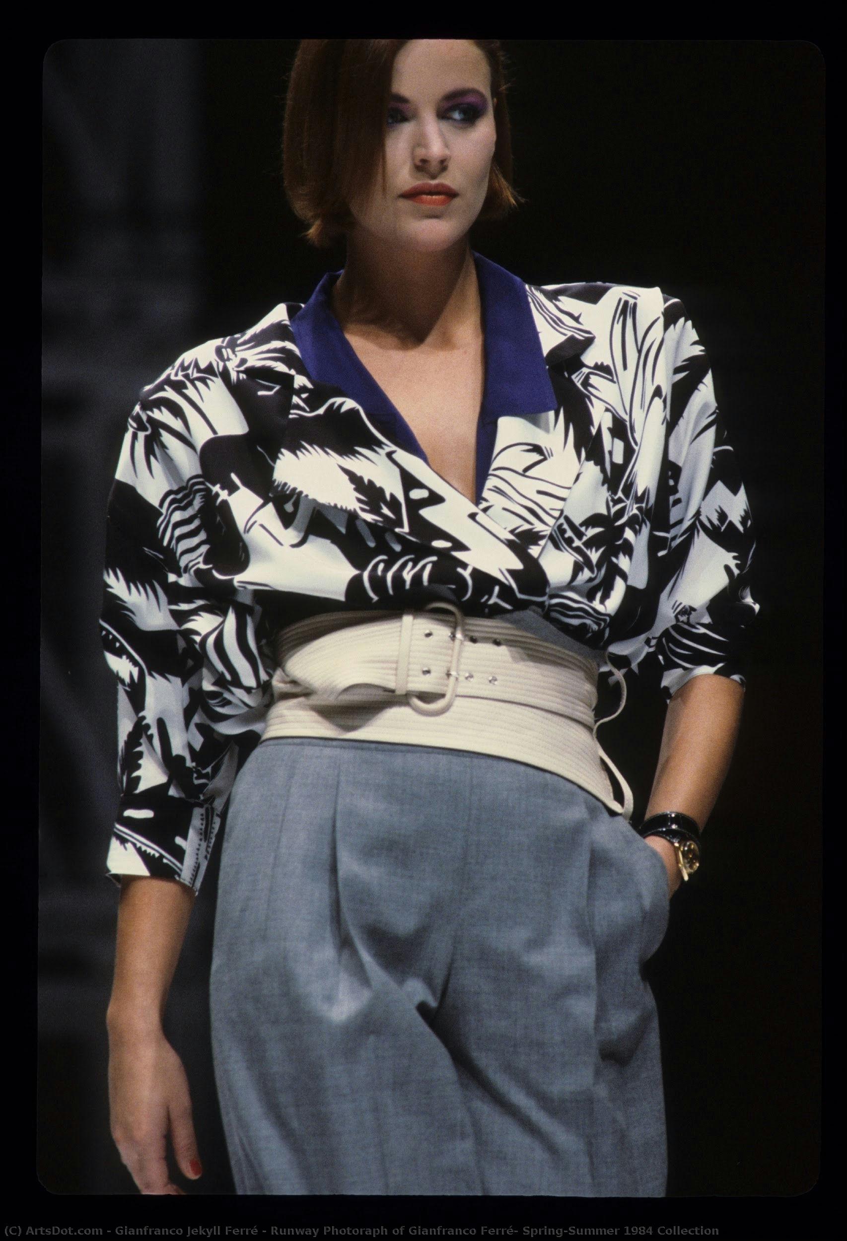Runway Photoraph Of Gianfranco Ferré, Spring/summer 1984 Collection — Gianfranco Jekyll Ferré