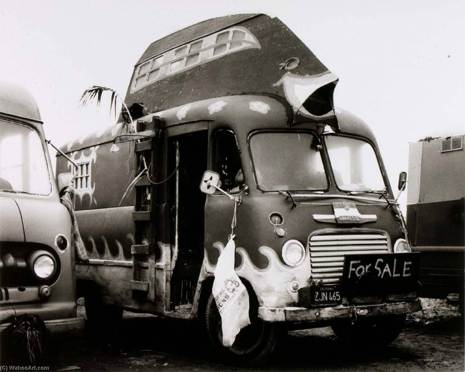 Paul's Housetruck, Front — Paul Herzoff
