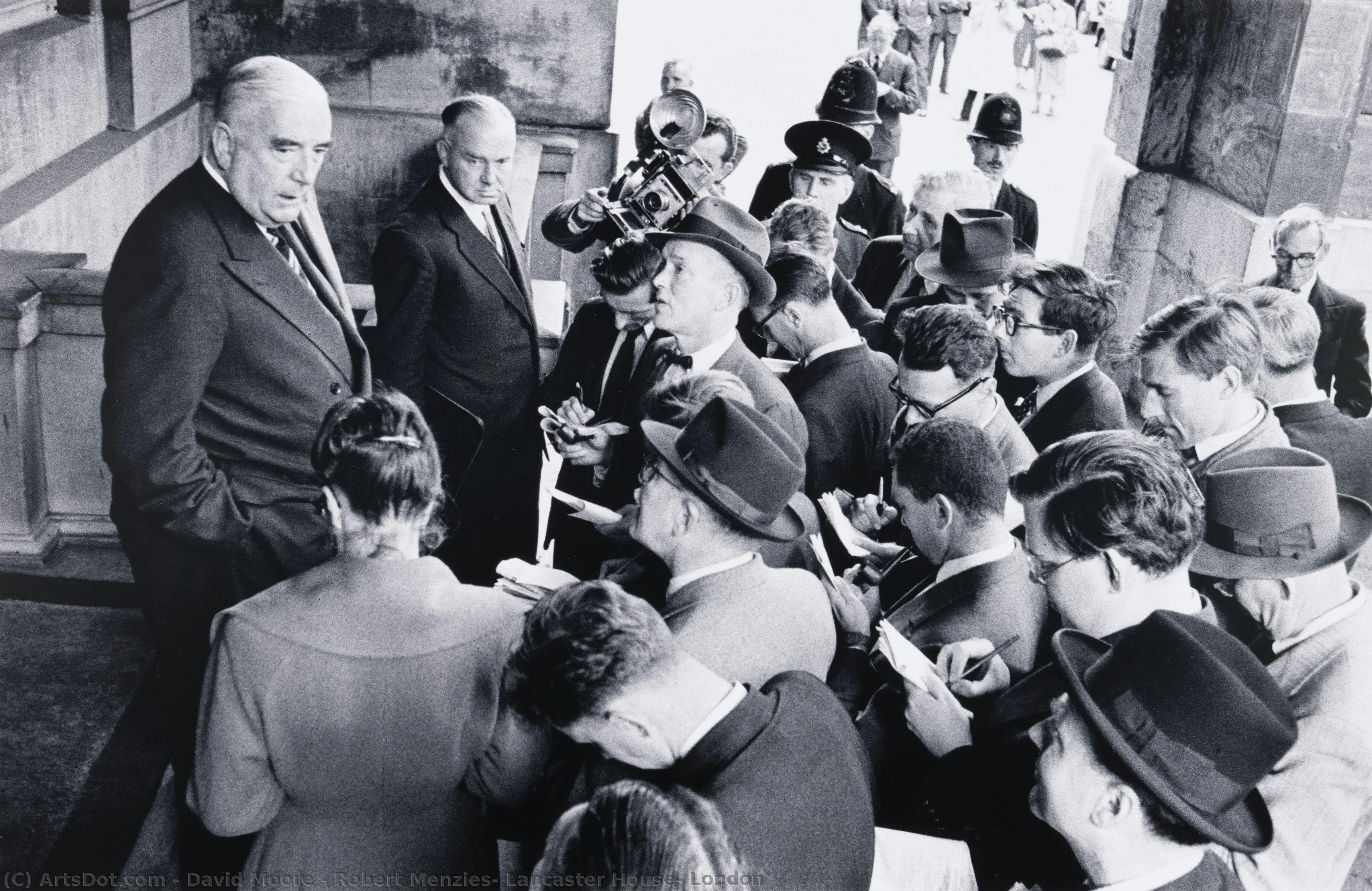 Robert Menzies, Lancaster House, London — David Moore (fotógrafo Australiano)
