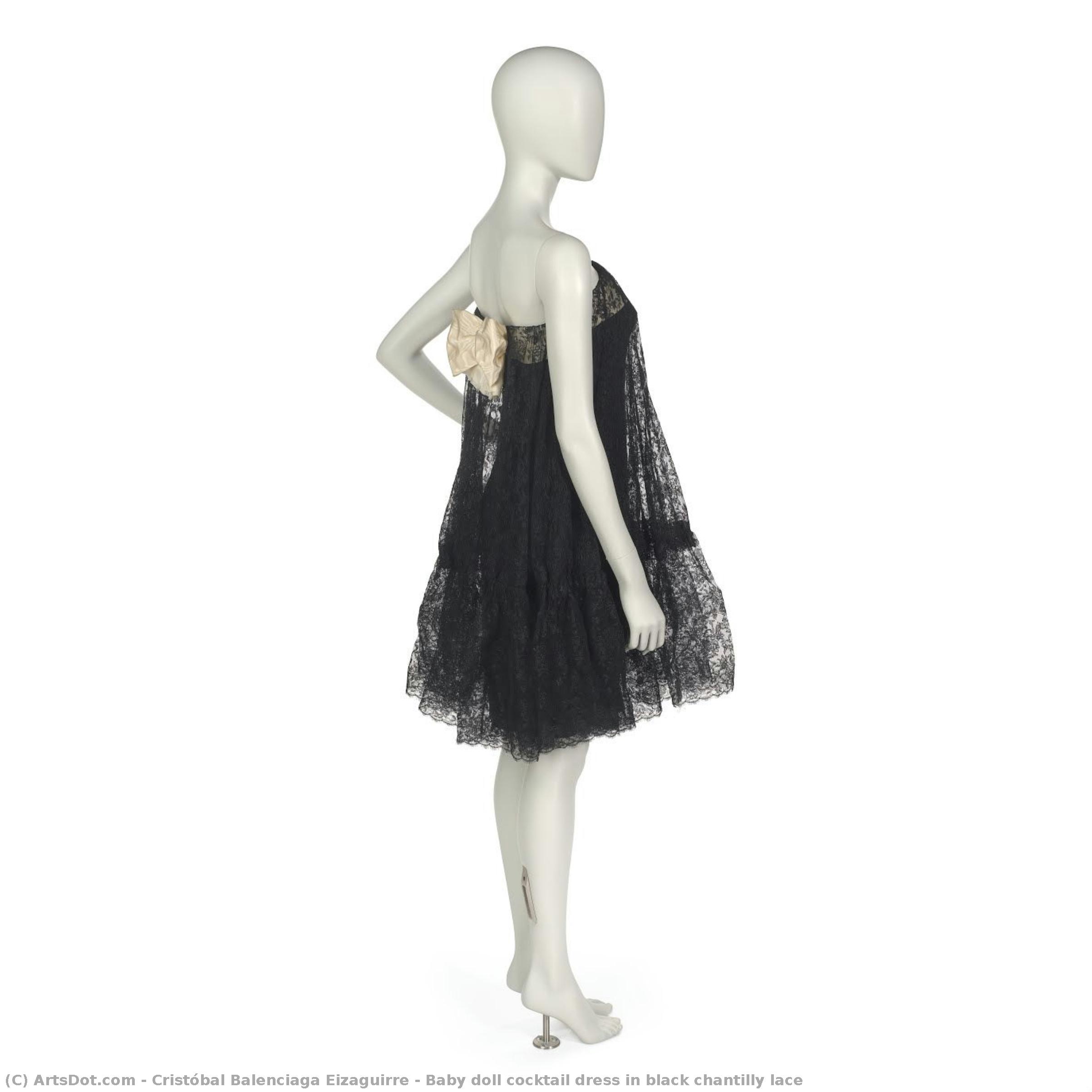 Baby Doll Cocktail Dress In Black Chantilly Lace — Kristobal Balensiga Ejzagire
