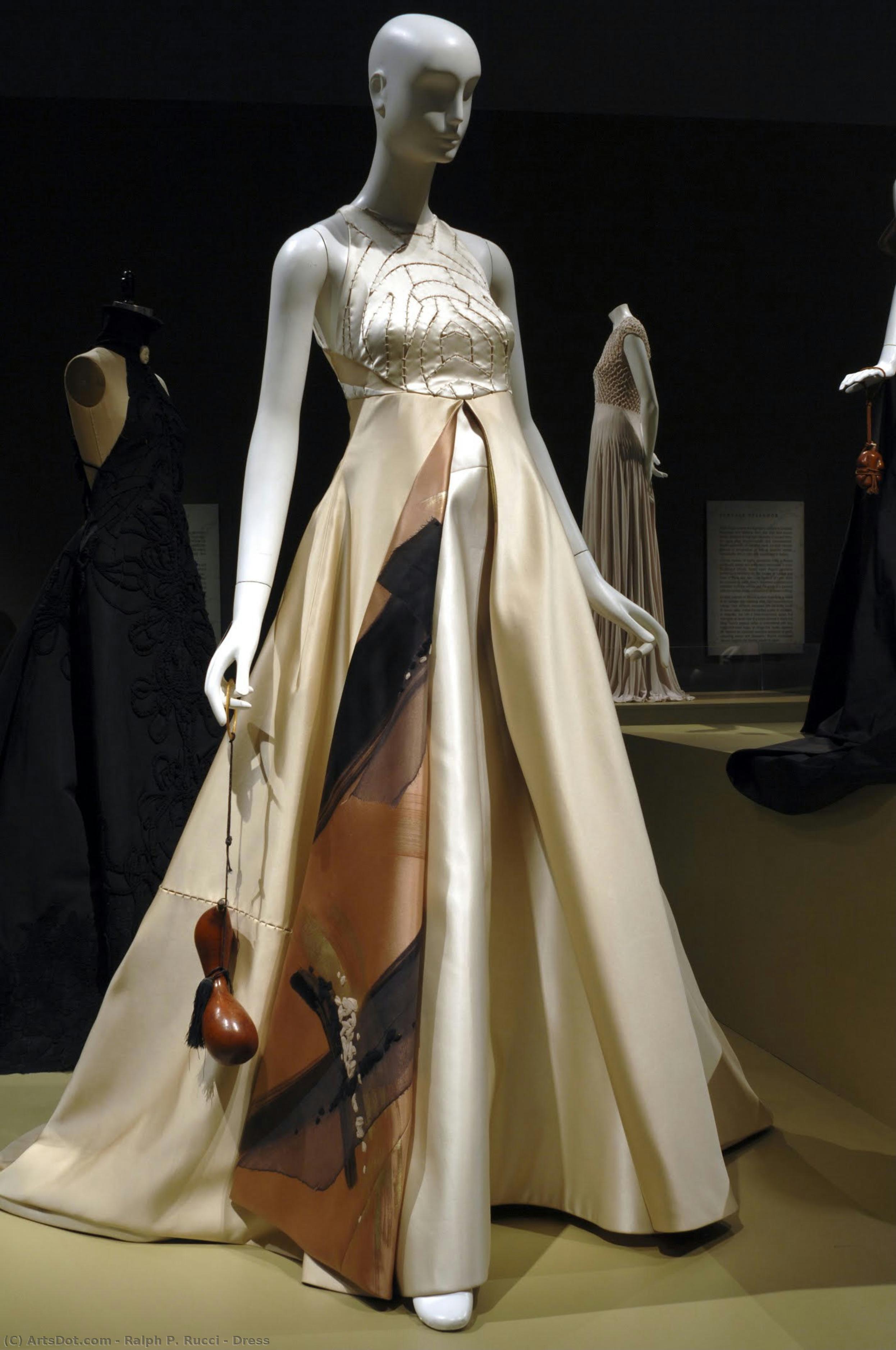 Dress — Ральф П. Руччи