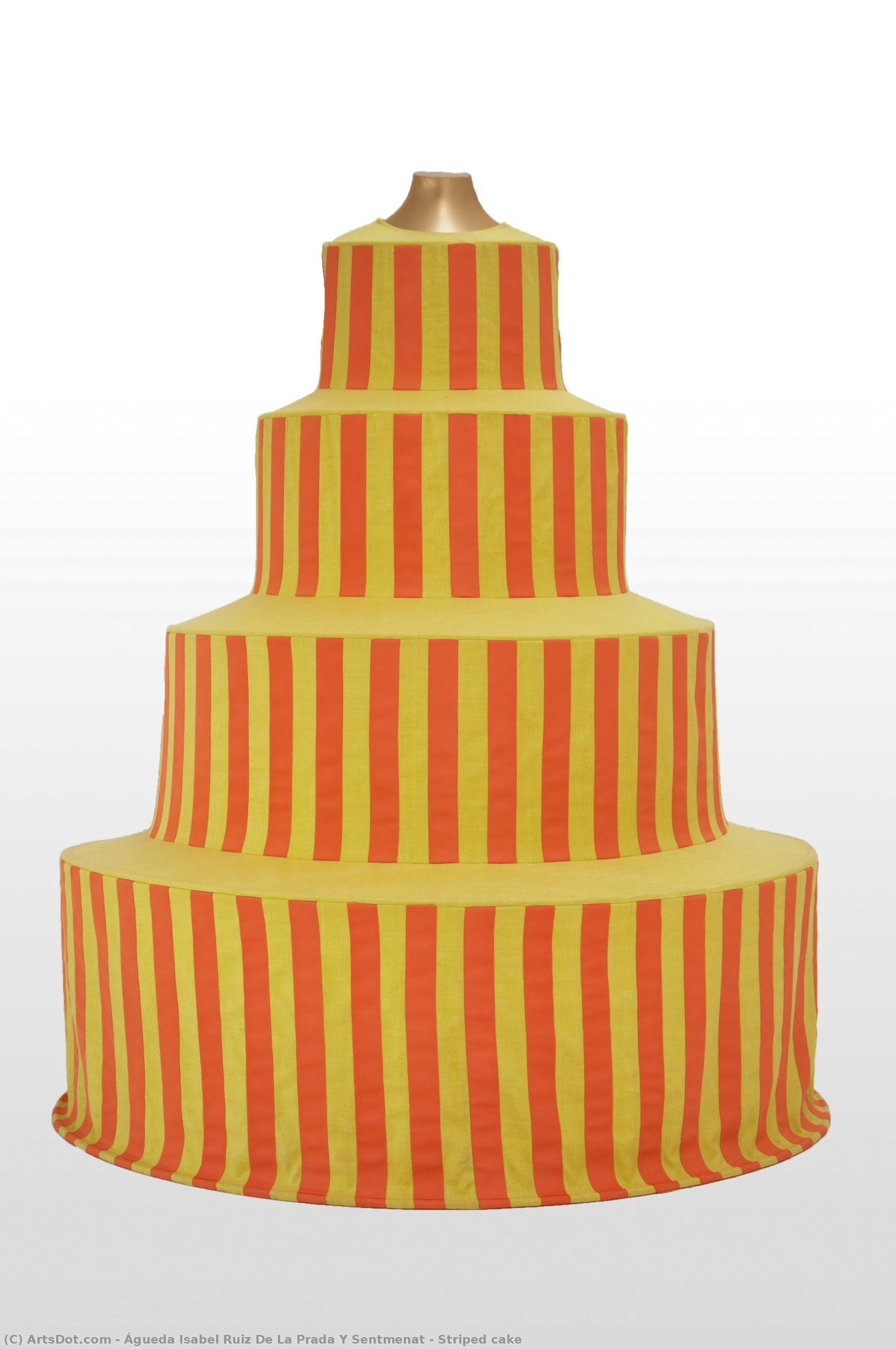 Striped Cake — Águeda Isabel Ruiz De La Prada Y Sentmenat