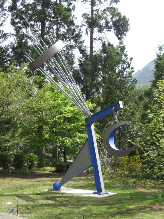 Sculpture By Phillip King In Hakone Open-air Museum — Phillip King