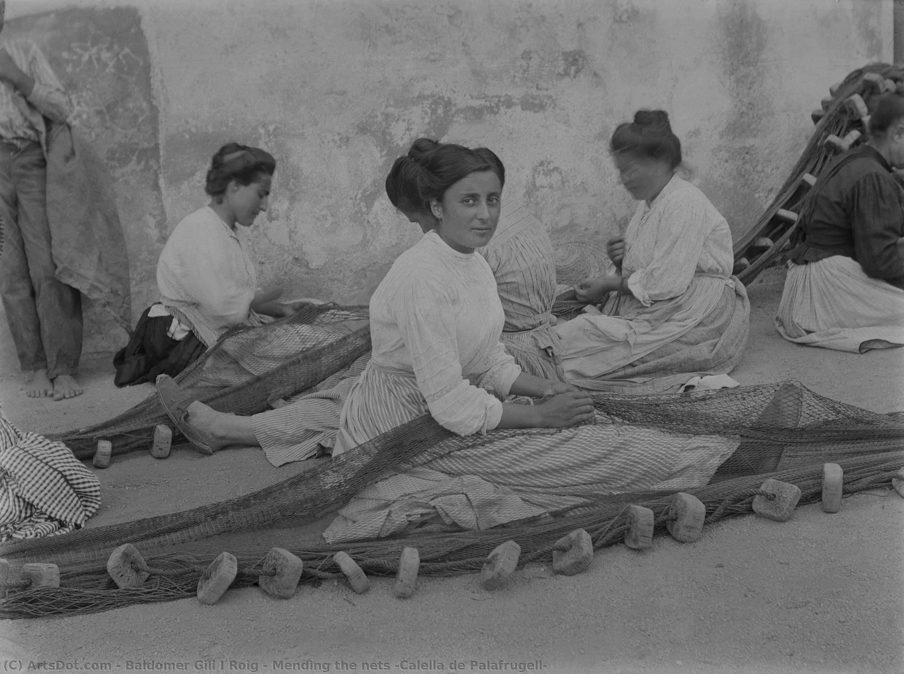 Mending The Nets (calella De Palafrugell) — Baldomer Gili I Roig