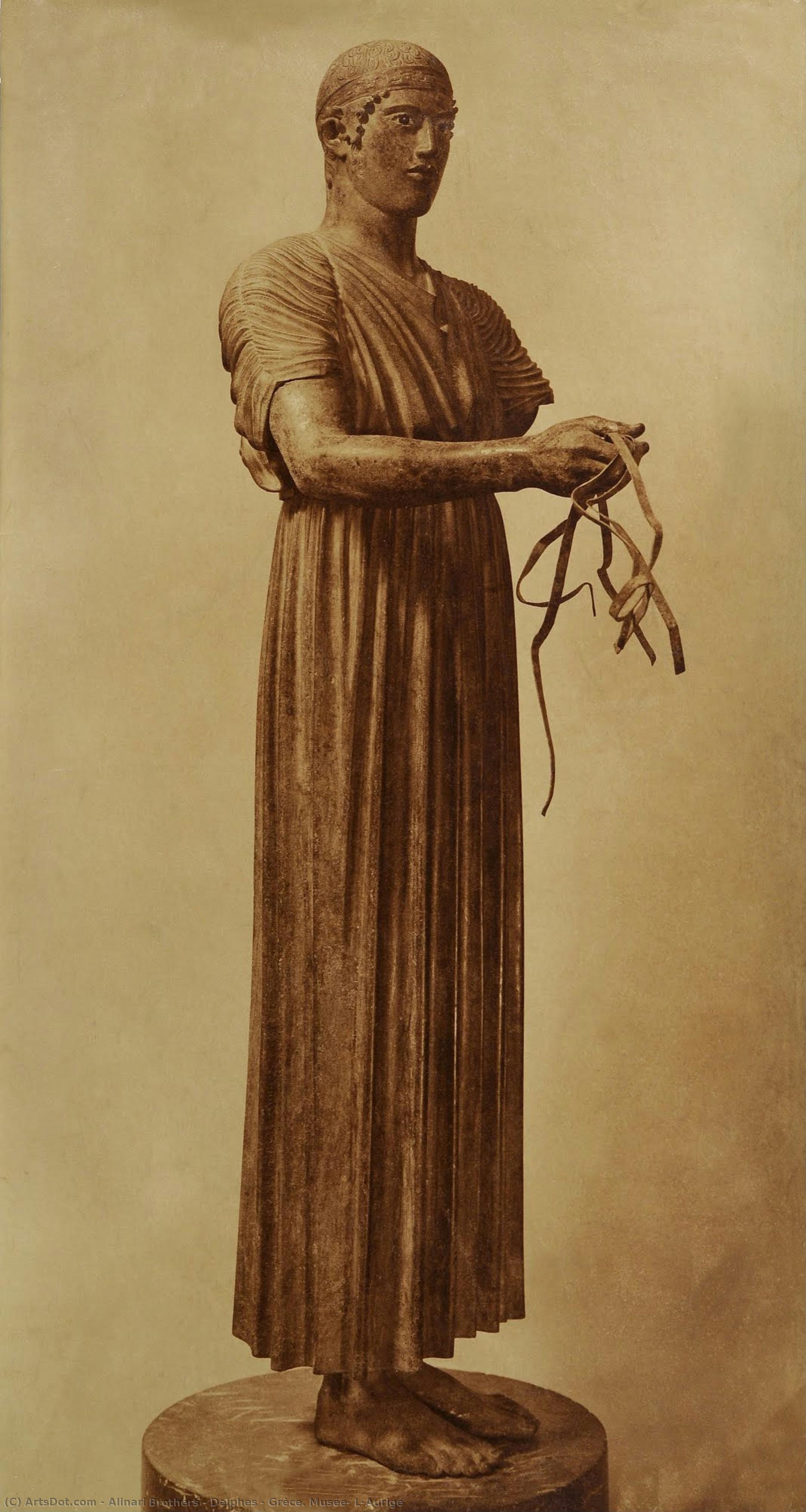 Delphes - Grèce. Musée, L’aurige — Alinari Brothers