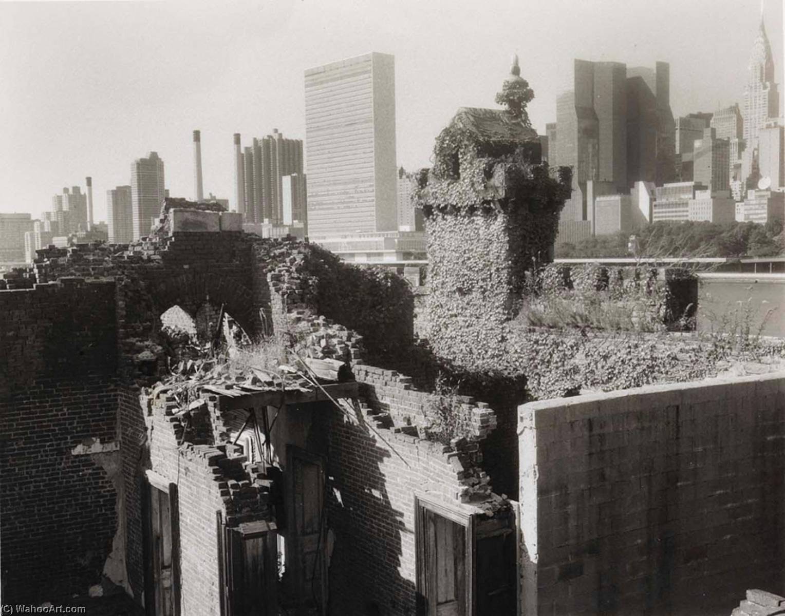 Roosevelt Island, From The Series New York 006 — Madoka Takagi