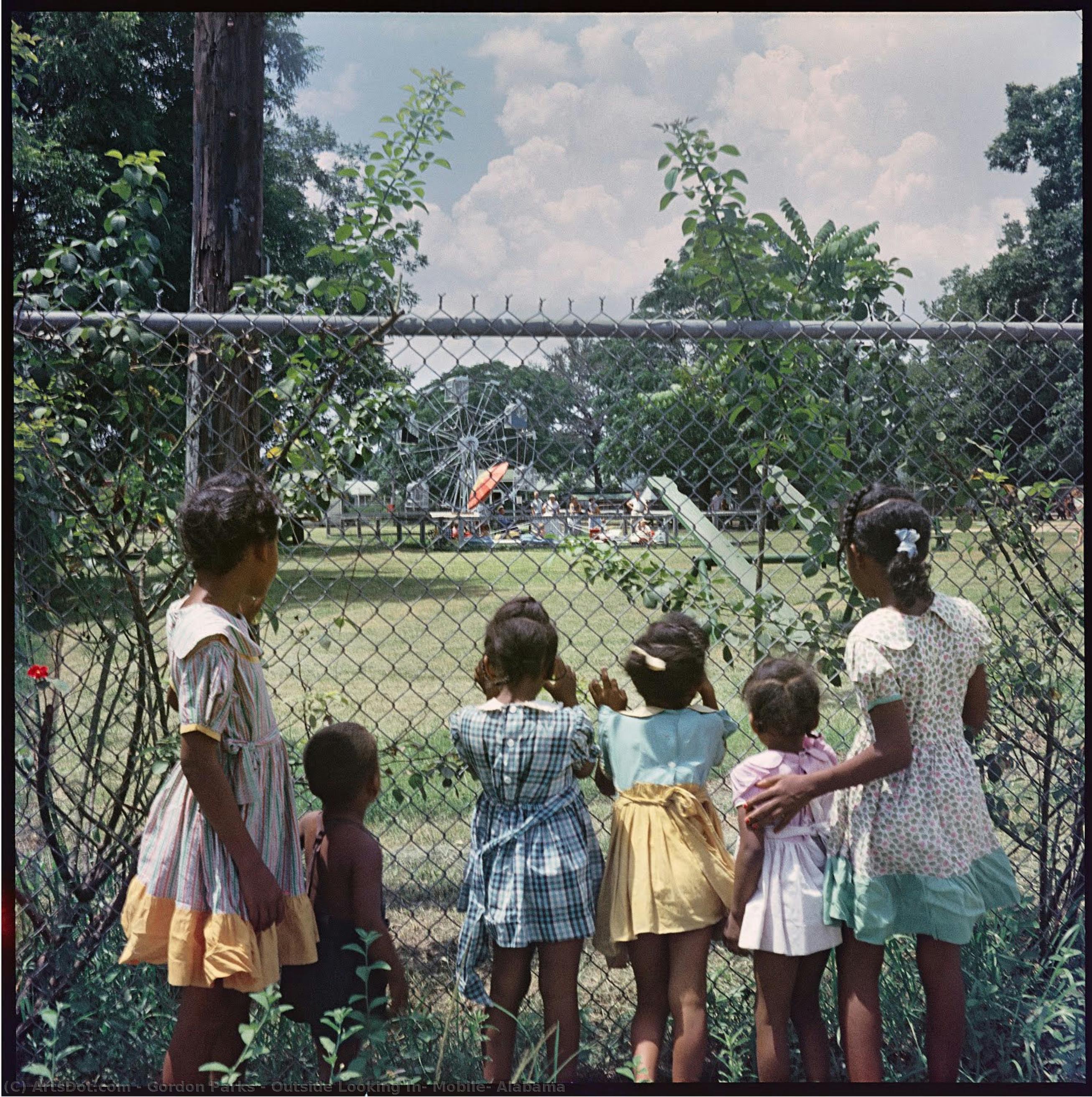 Outside Looking In, Mobile, Alabama — Gordon Parks