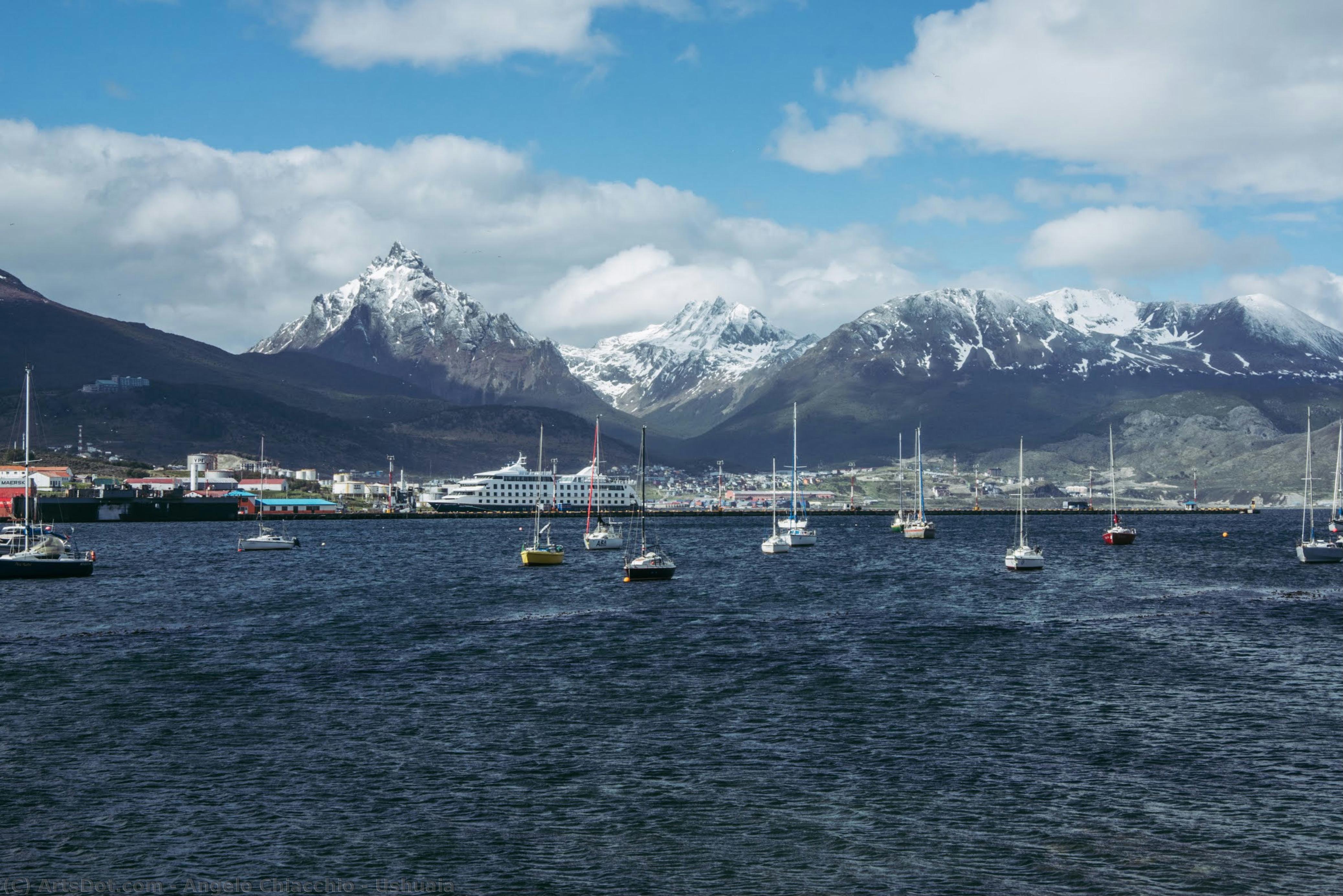 Ushuaia — Angelo Chiacchio