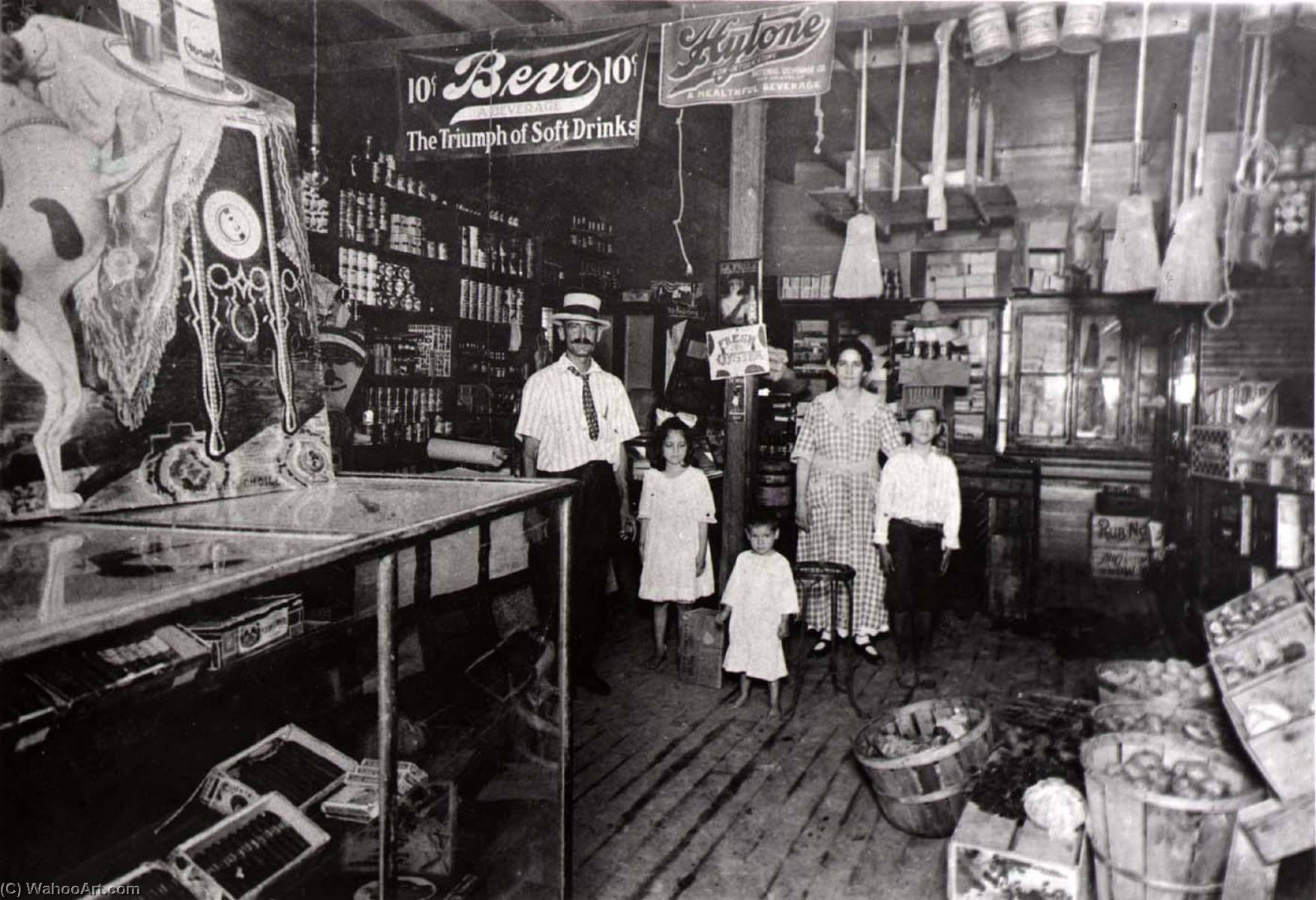 Mencacci Family In Store At 21st Street And Avenue O 1 2, Ca. 1910, From The Corner Stores Of Galveston, Galveston County Cultural Arts Council — Betty Tichich