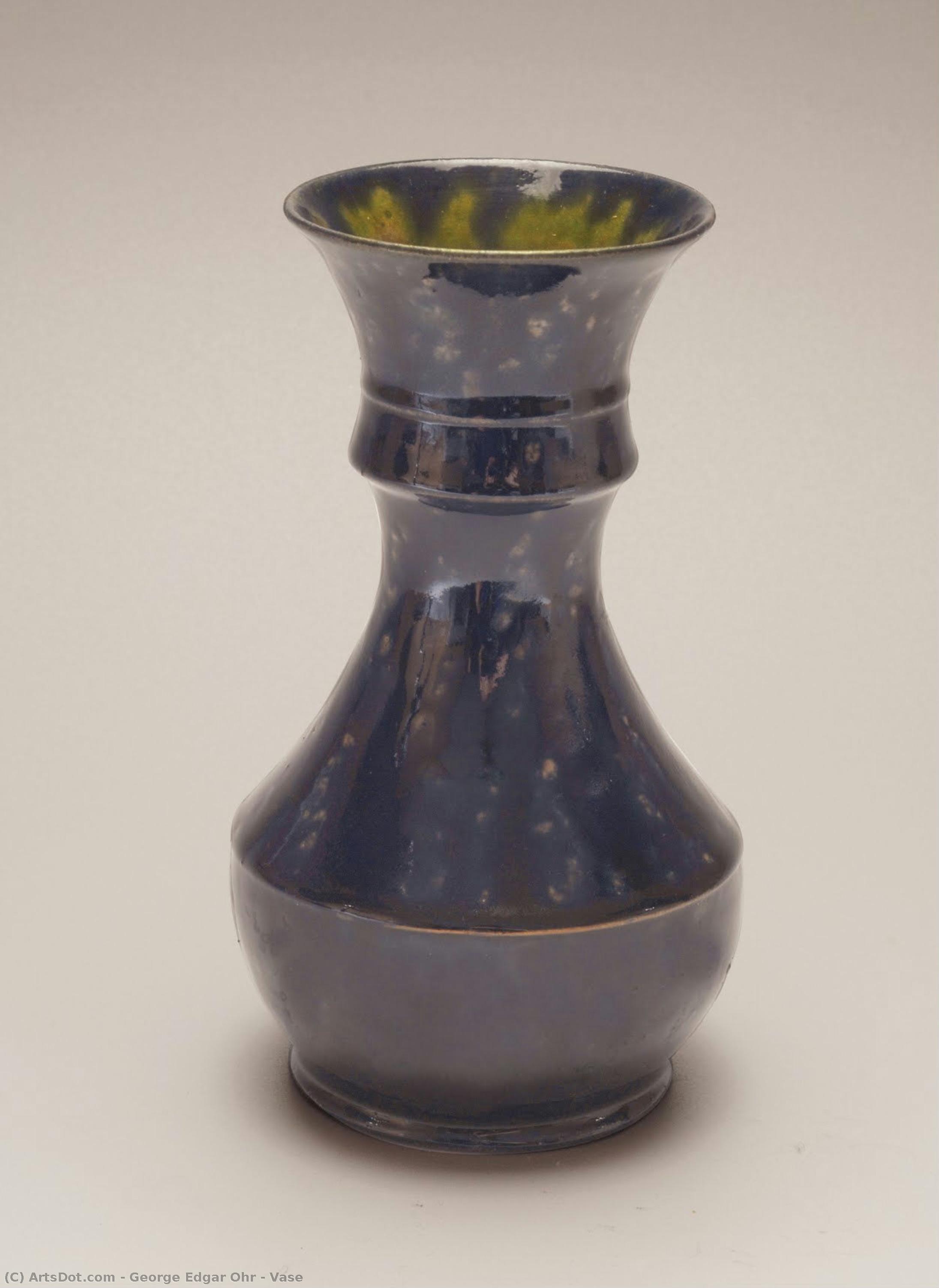 Vase — ジョージ・エドガー・オーア