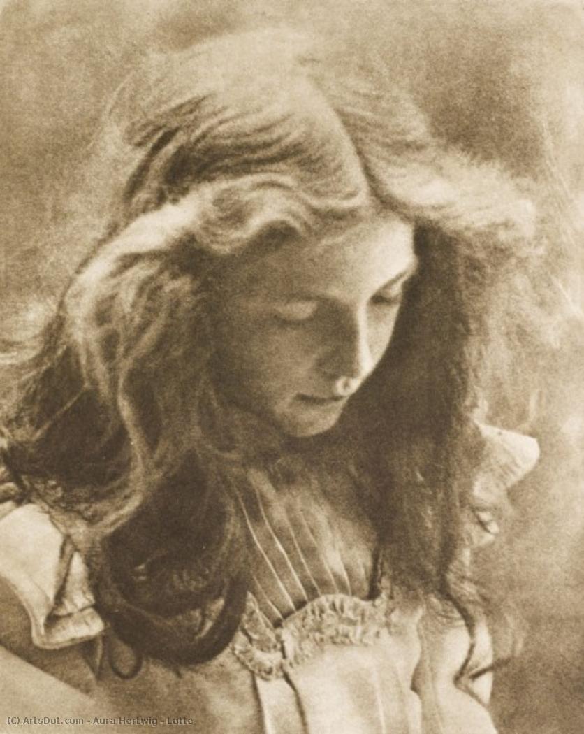 Lotte — Aurelie Antoinette Paschke