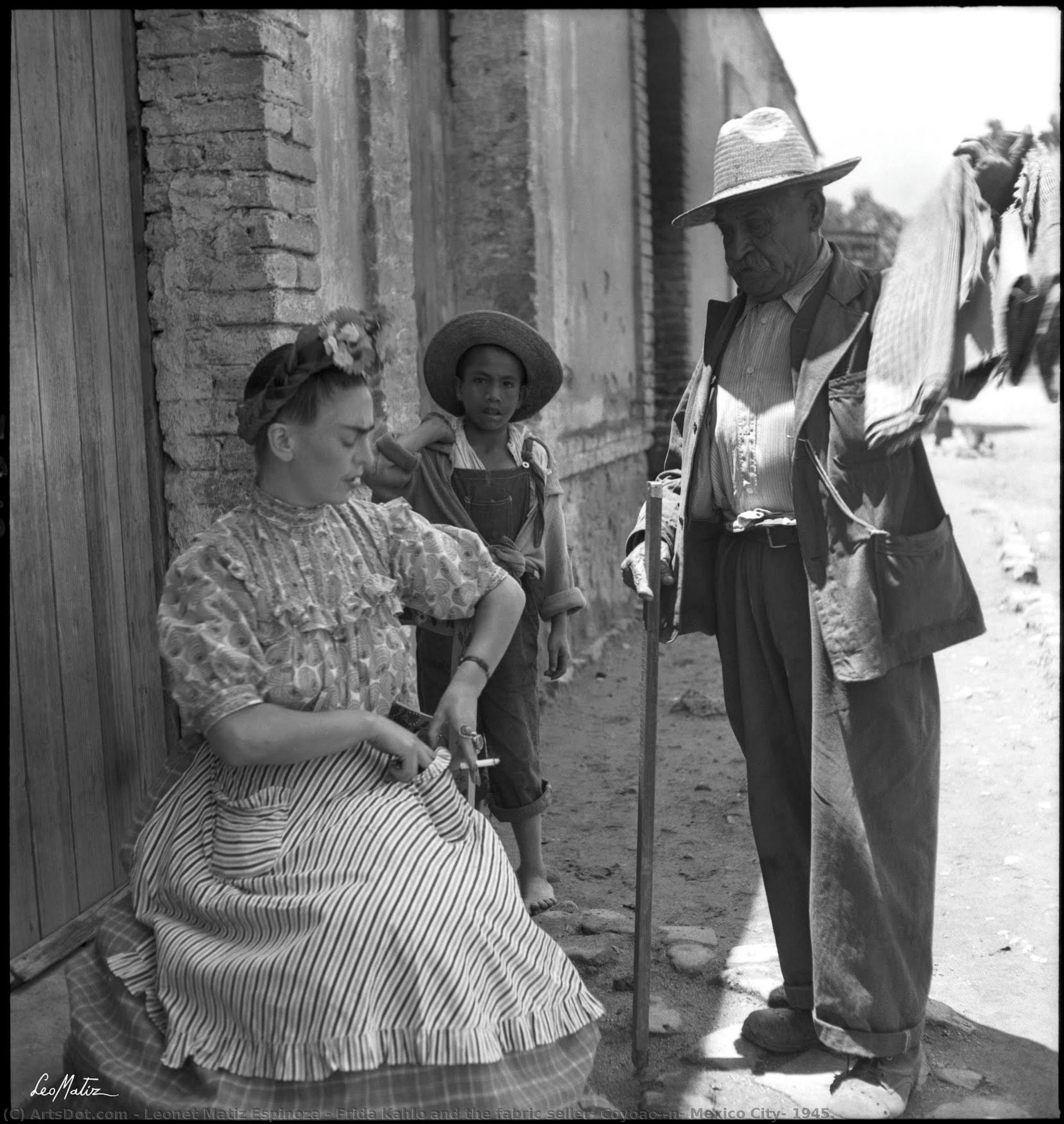 Frida Kahlo And The Fabric Seller, Coyoac��n, Mexico City, 1945. — Leonet Matiz Espinoza