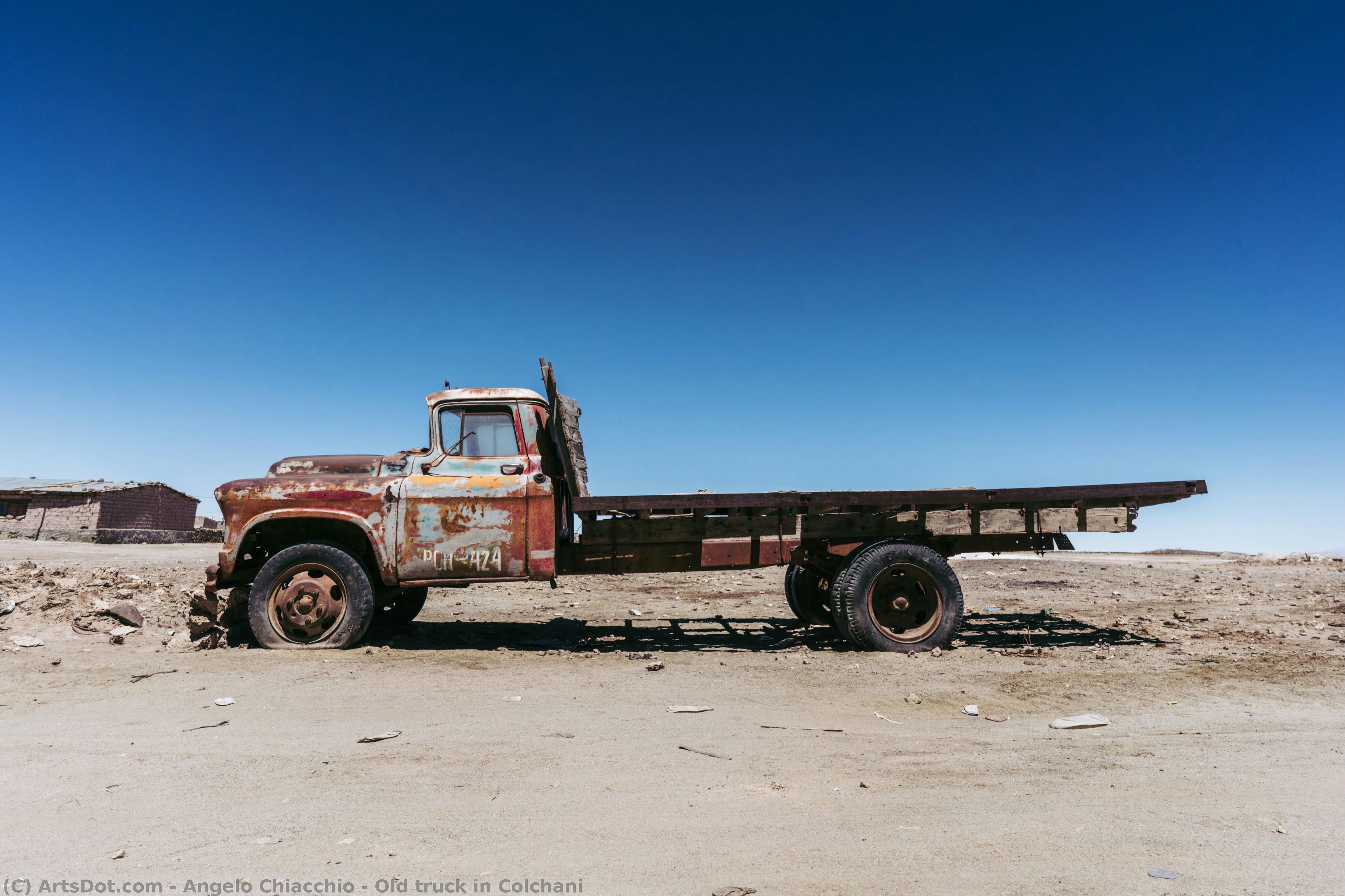 Old Truck In Colchani — Anđelo Kjakio