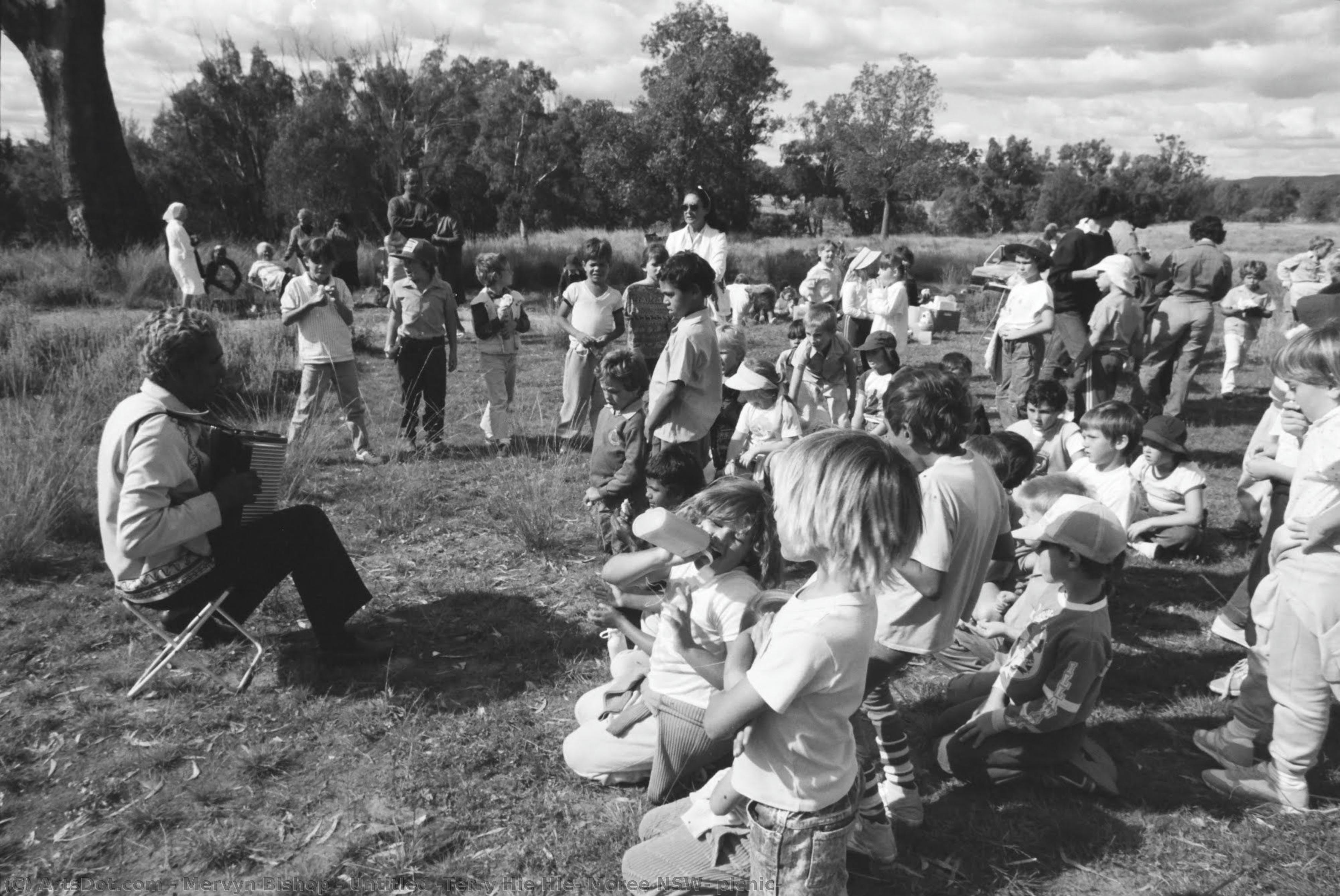 Untitled (terry Hie Hie, Moree Nsw, Picnic) — Mervyn Bishop