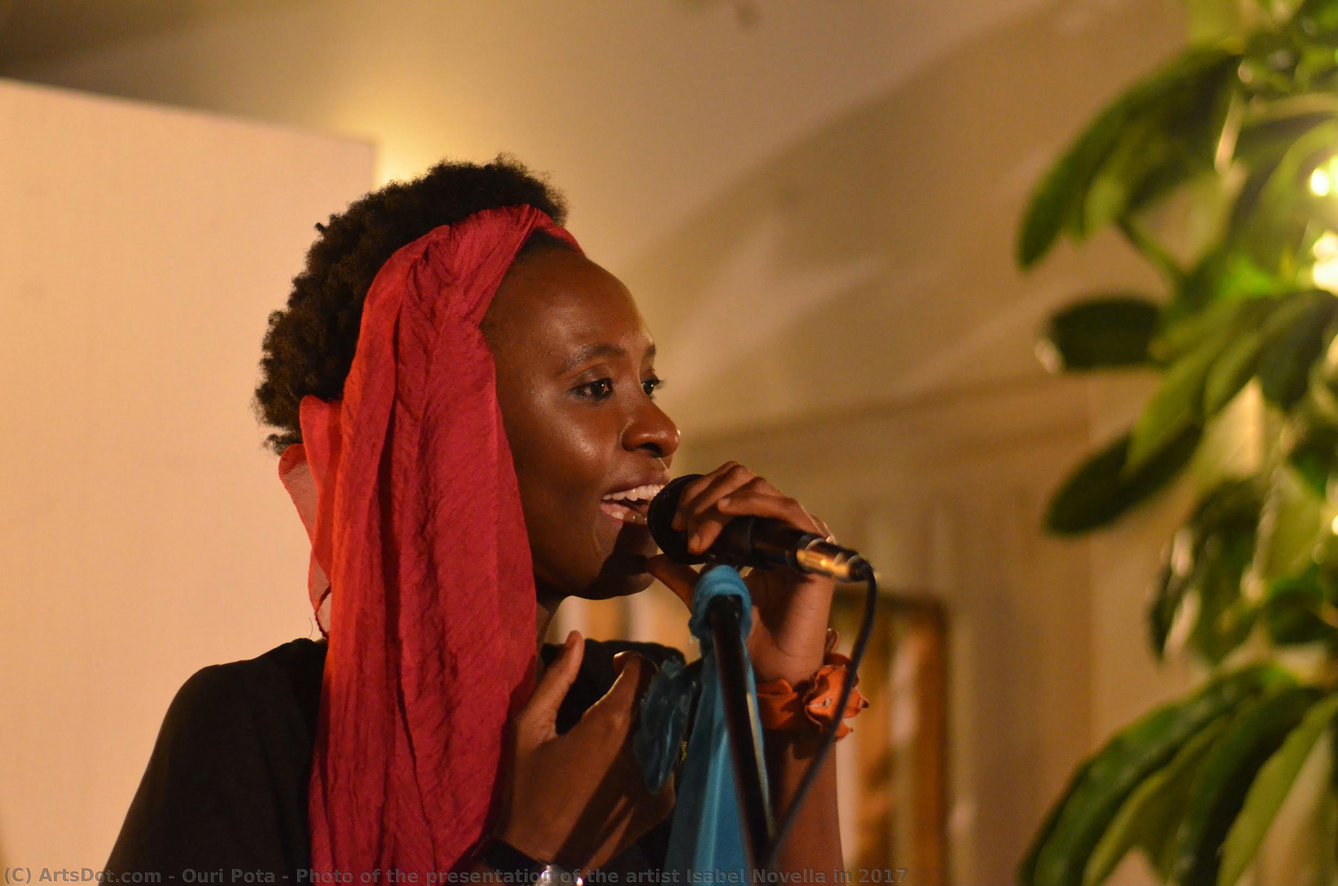 Photo Of The Presentation Of The Artist Isabel Novella In 2017 — Ouri Pota