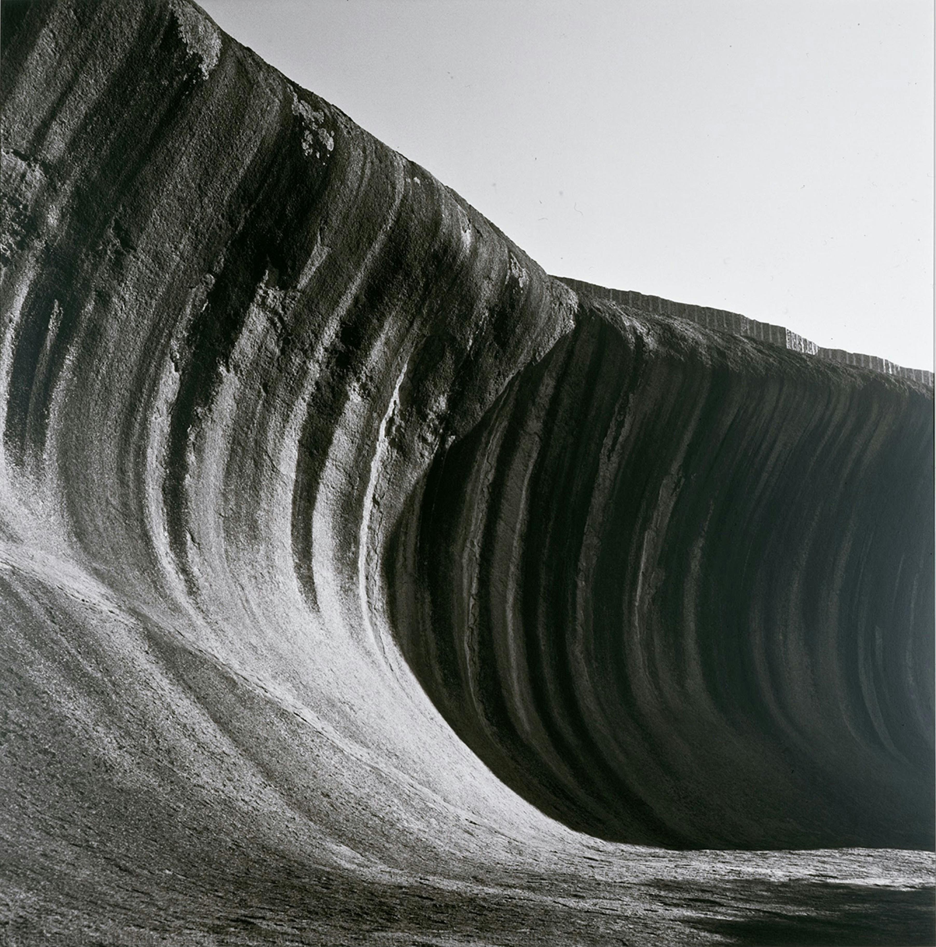 Wave Rock, Hyden, Western Australia — Lynn Yamada Davis