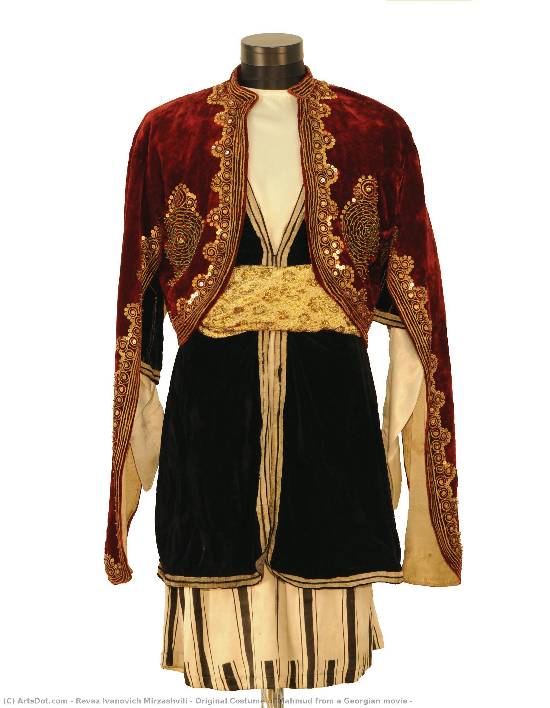 Original Costume Of Mahmud From A Georgian Movie — Rewas Iwanowitsch Mirsaschwili