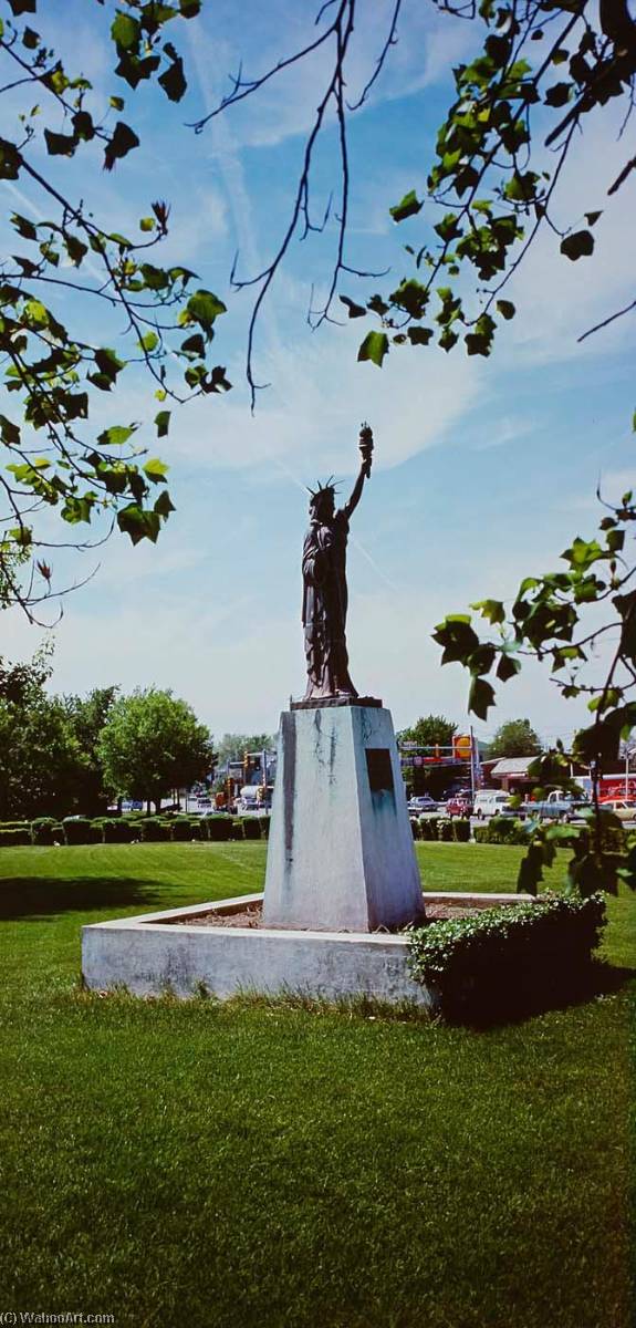 Statue Of Liberty, Mt. Pleasant, Iowa, From The Portfolio Statues Of Liberty — Arthur Taussig