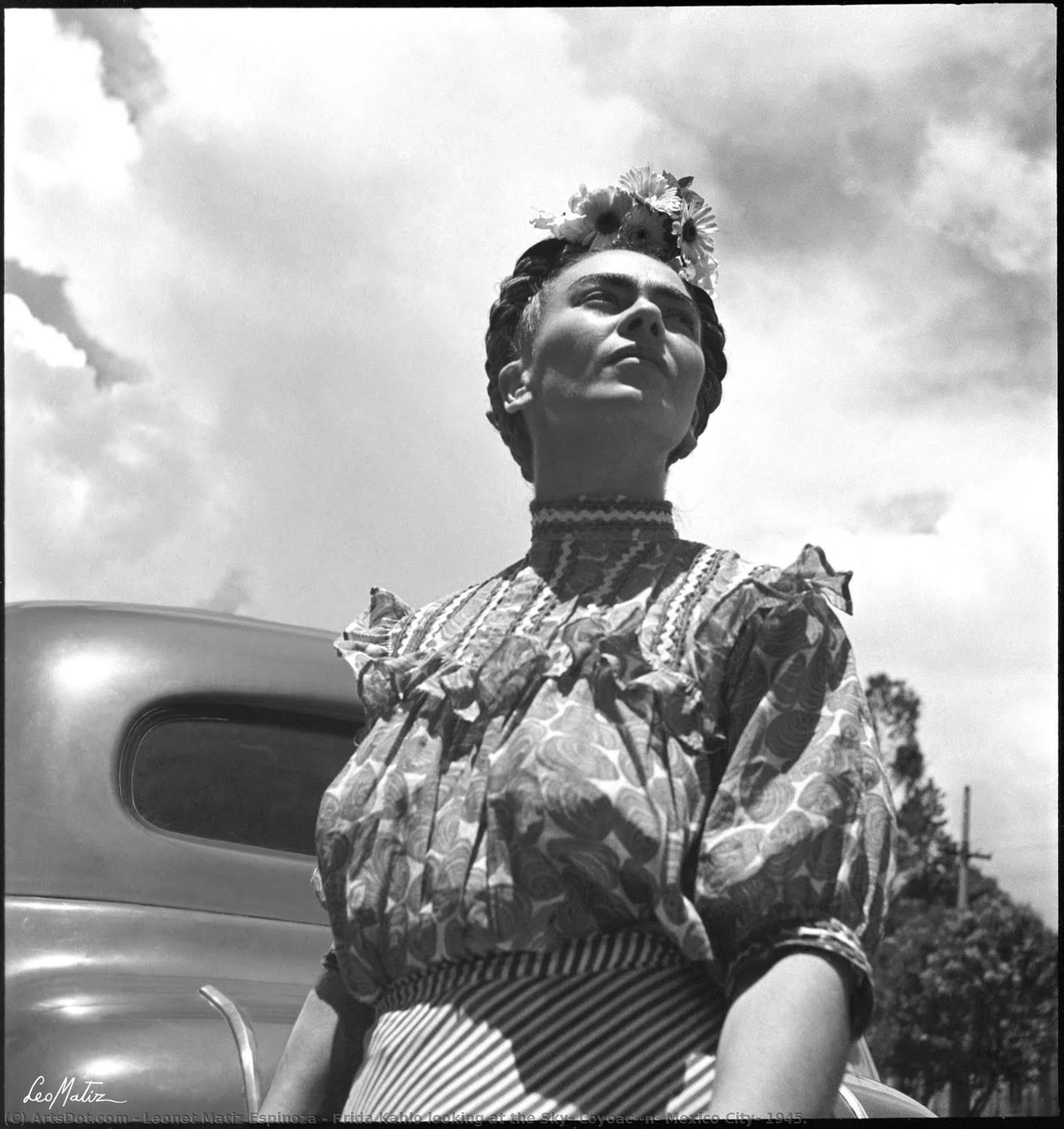 Frida Kahlo Looking At The Sky, Coyoac��n, Mexico City, 1945. — Leonet Matiz Espinoza