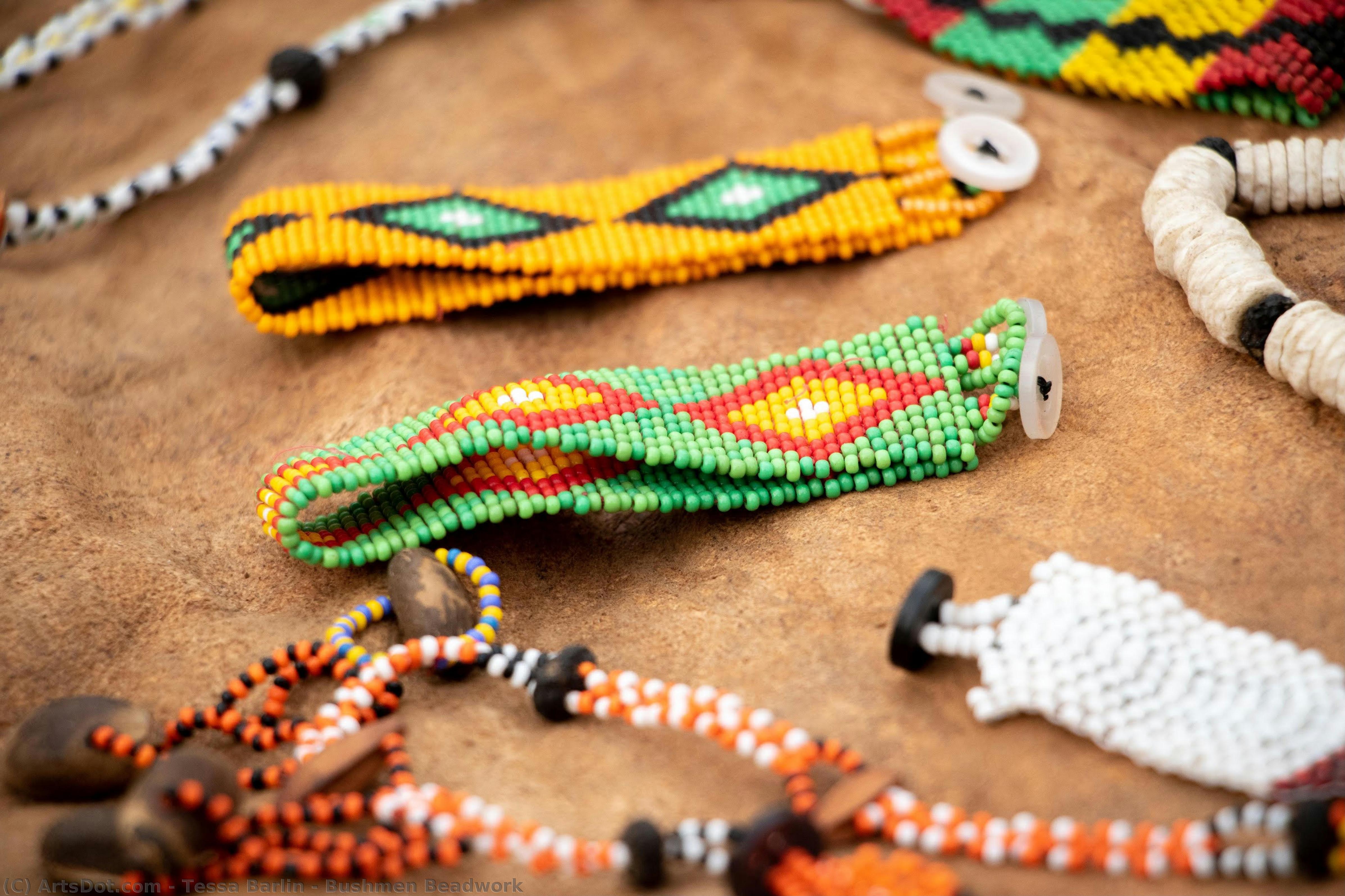 Bushmen Beadwork — テッサ・バーリン