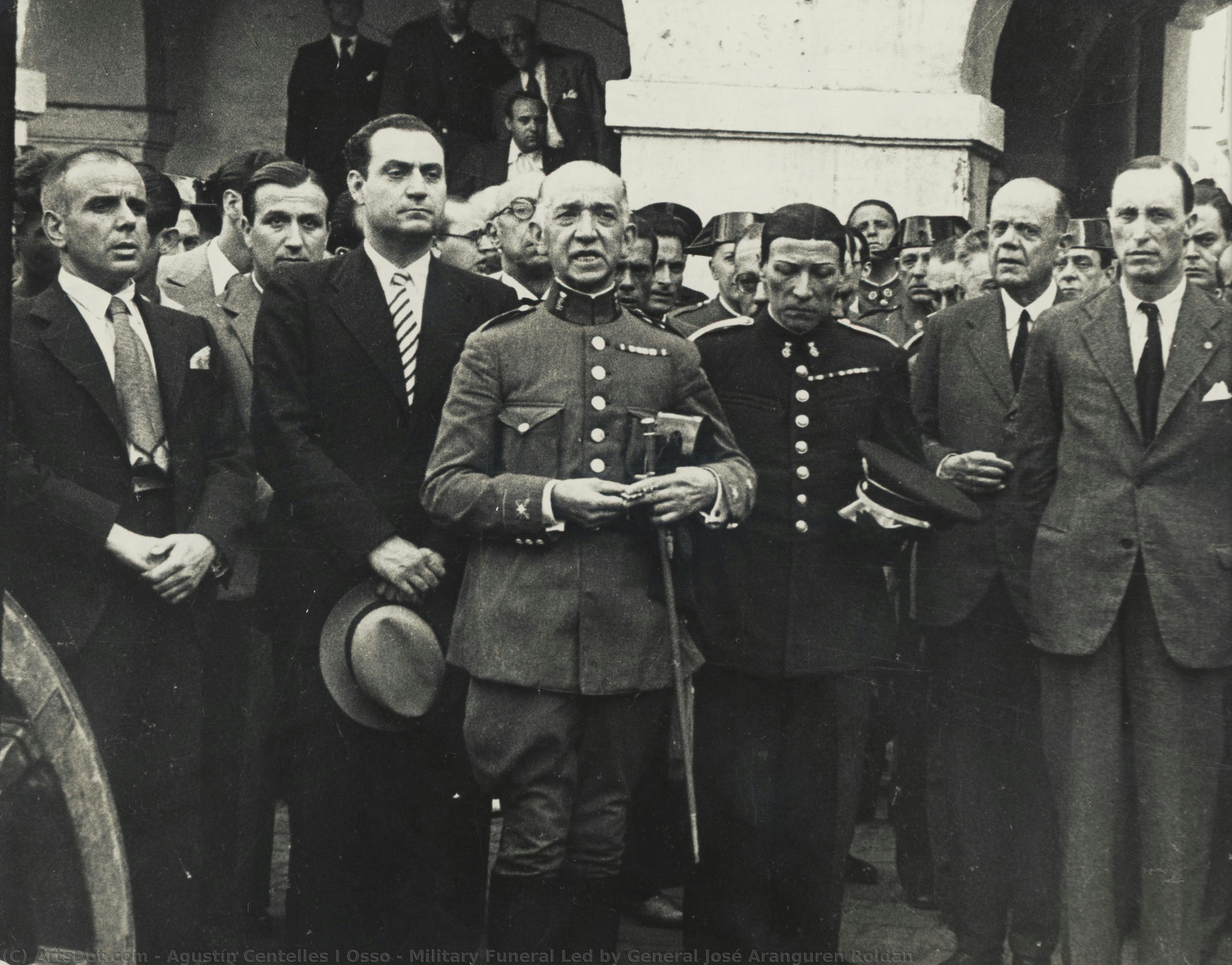 Military Funeral Led By General José Aranguren Roldán — Agustín Centelles I Osso