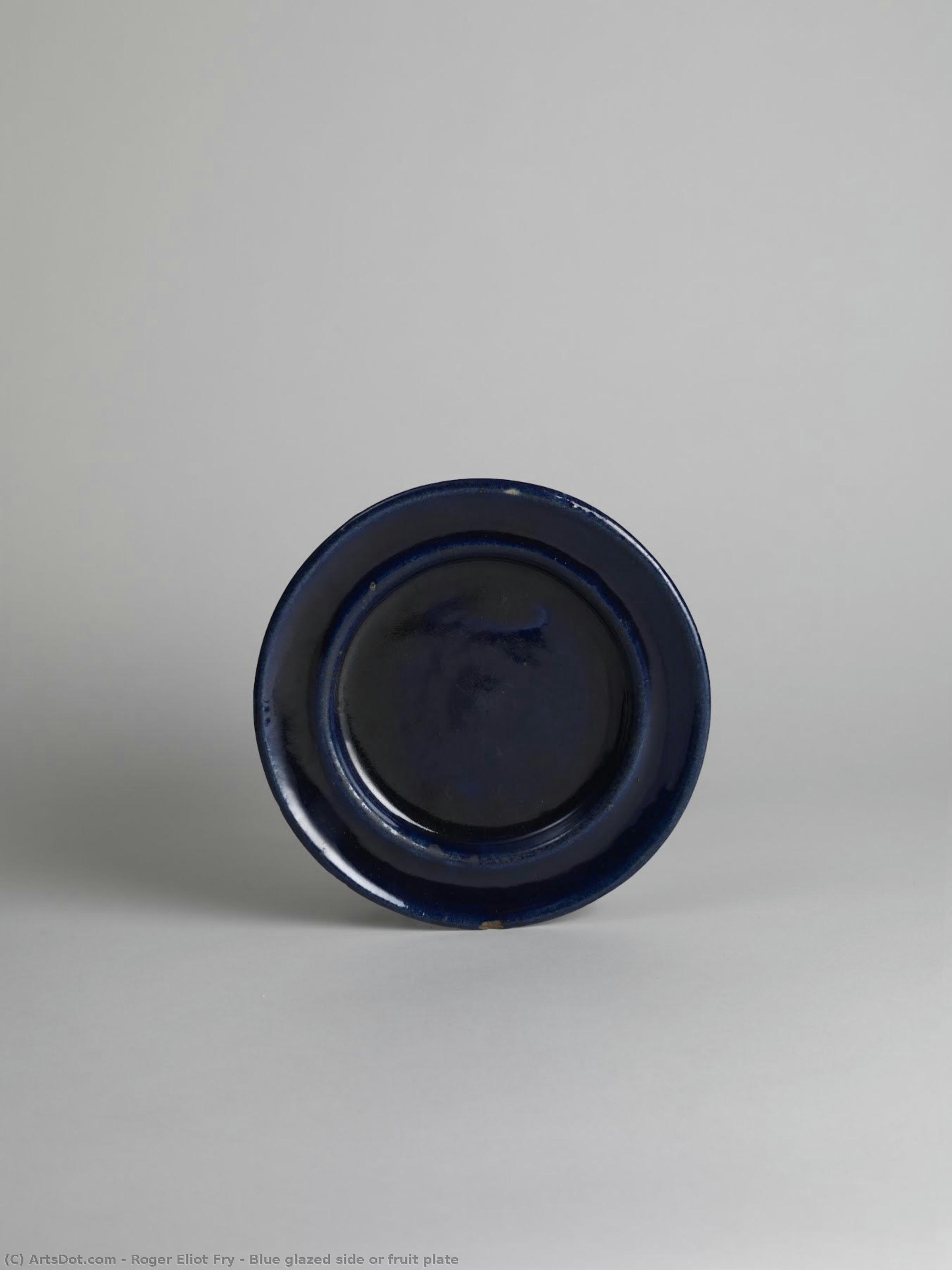 Blue Glazed Side Or Fruit Plate — ロジャー・エリオット・フライ
