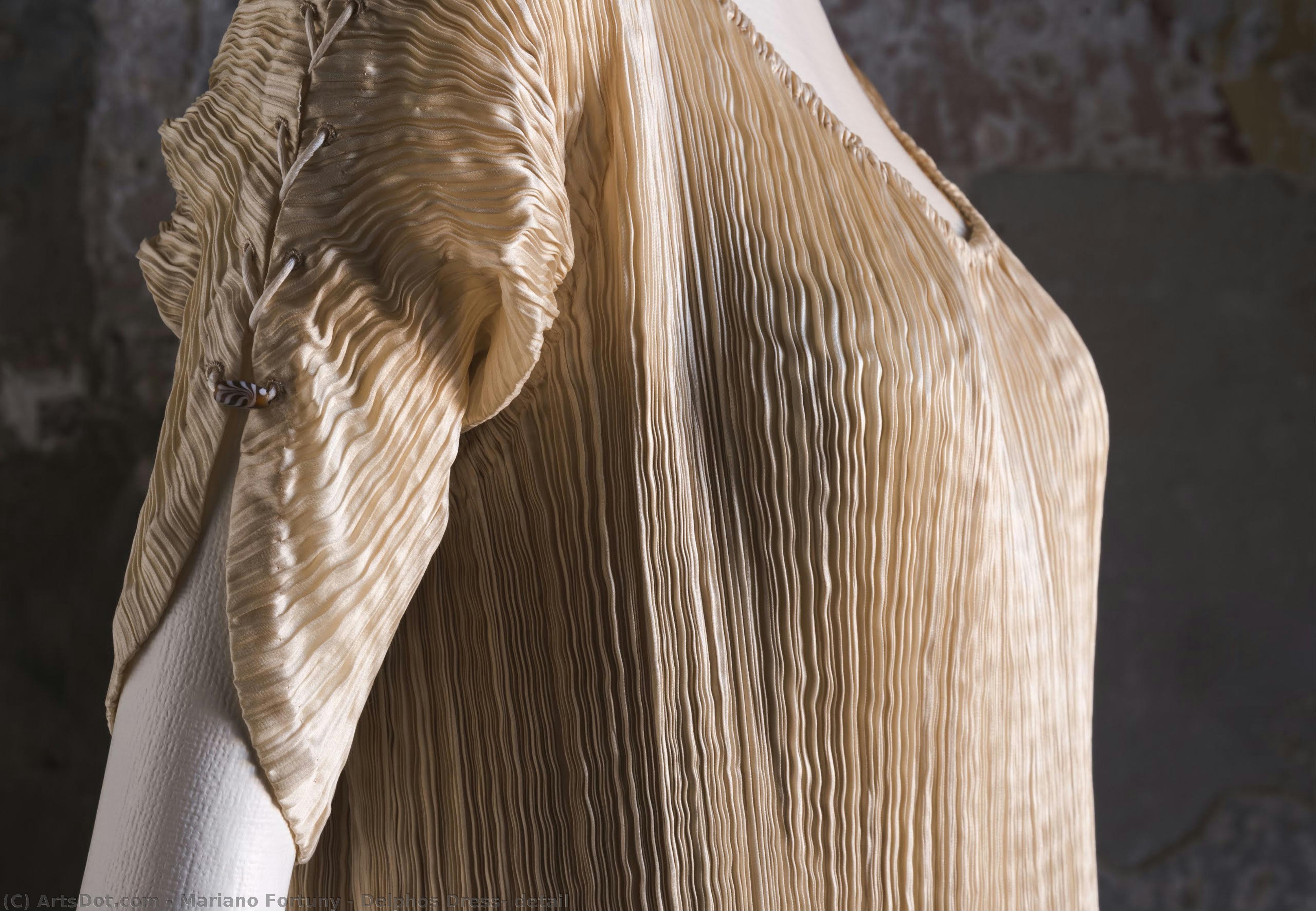 Delphos Dress, Detail — Mariano Fortuny