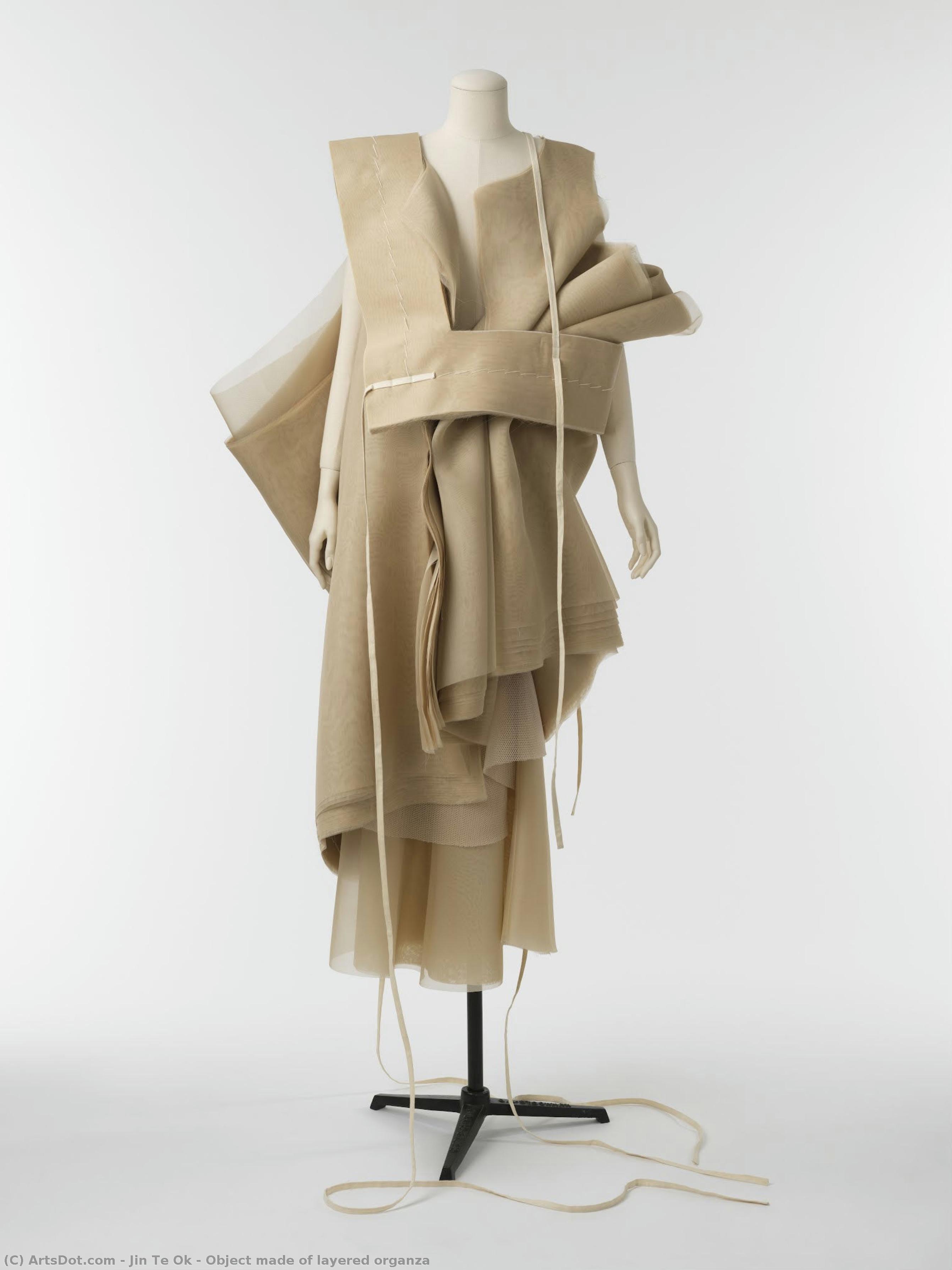 Object Made Of Layered Organza — Jin Te Ok