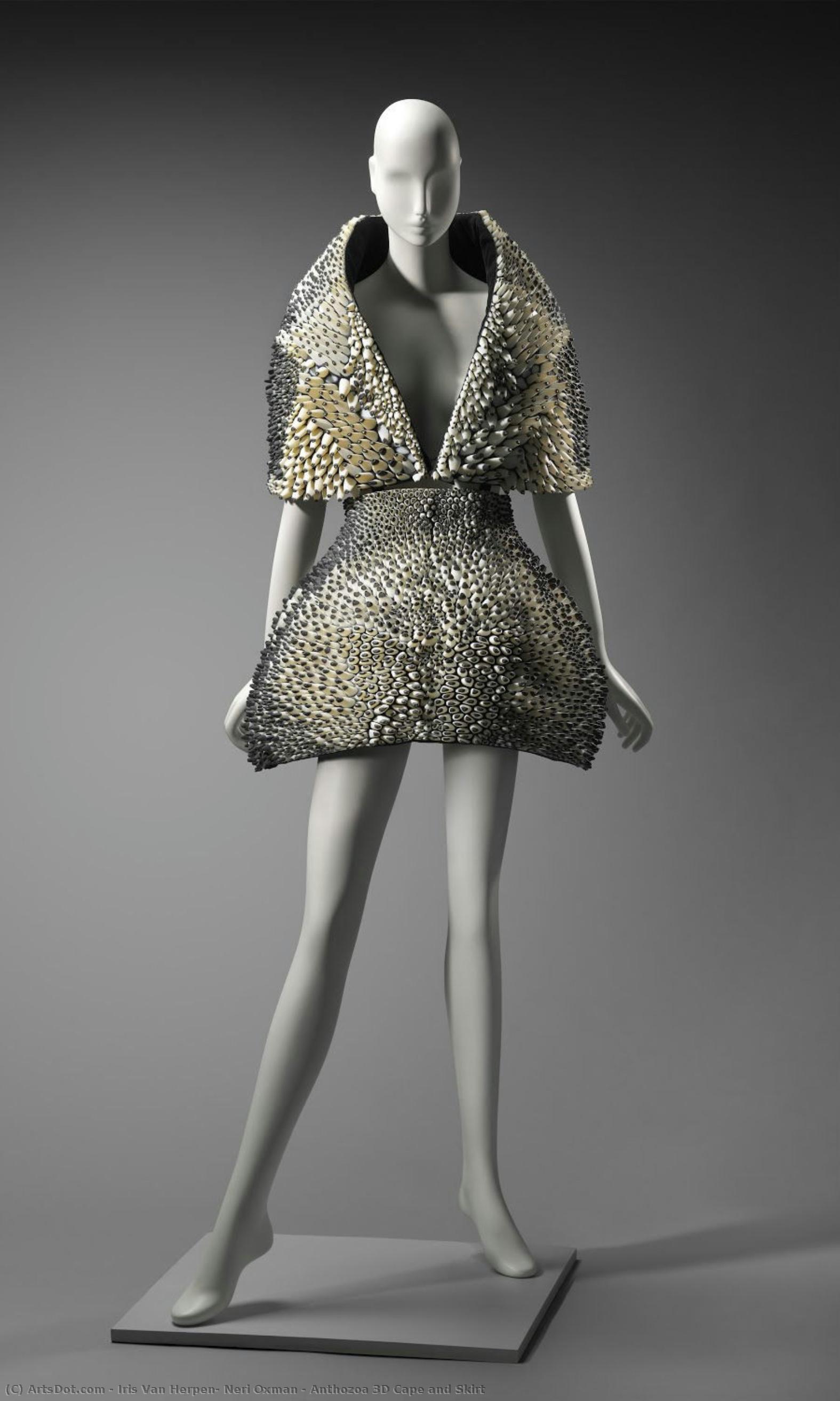 Anthozoa 3d Cape And Skirt — Iris Van Herpen, Neri Oxman