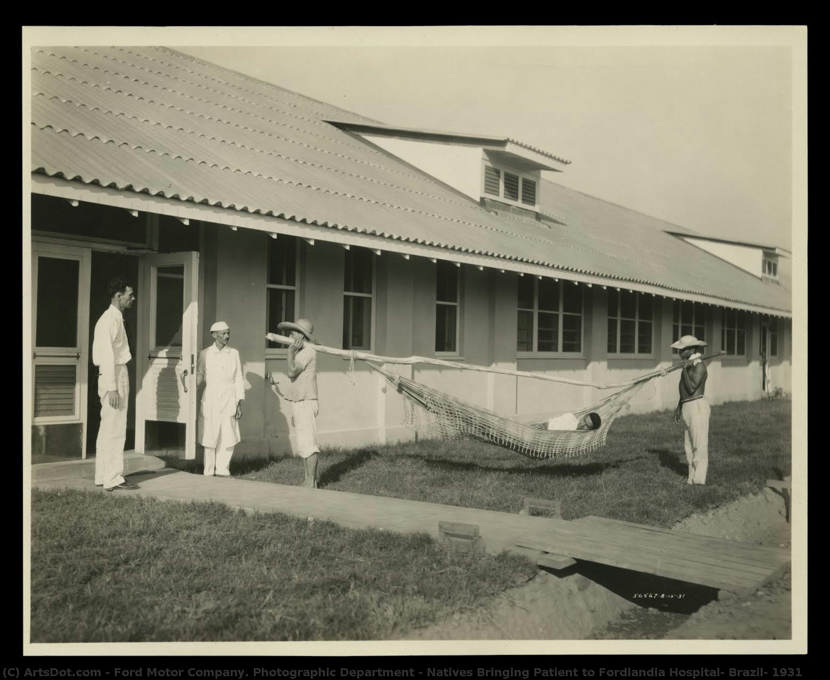 Natives Bringing Patient To Fordlandia Hospital, Brazil, 1931 — Ford Motor Company Fotografenabteilung