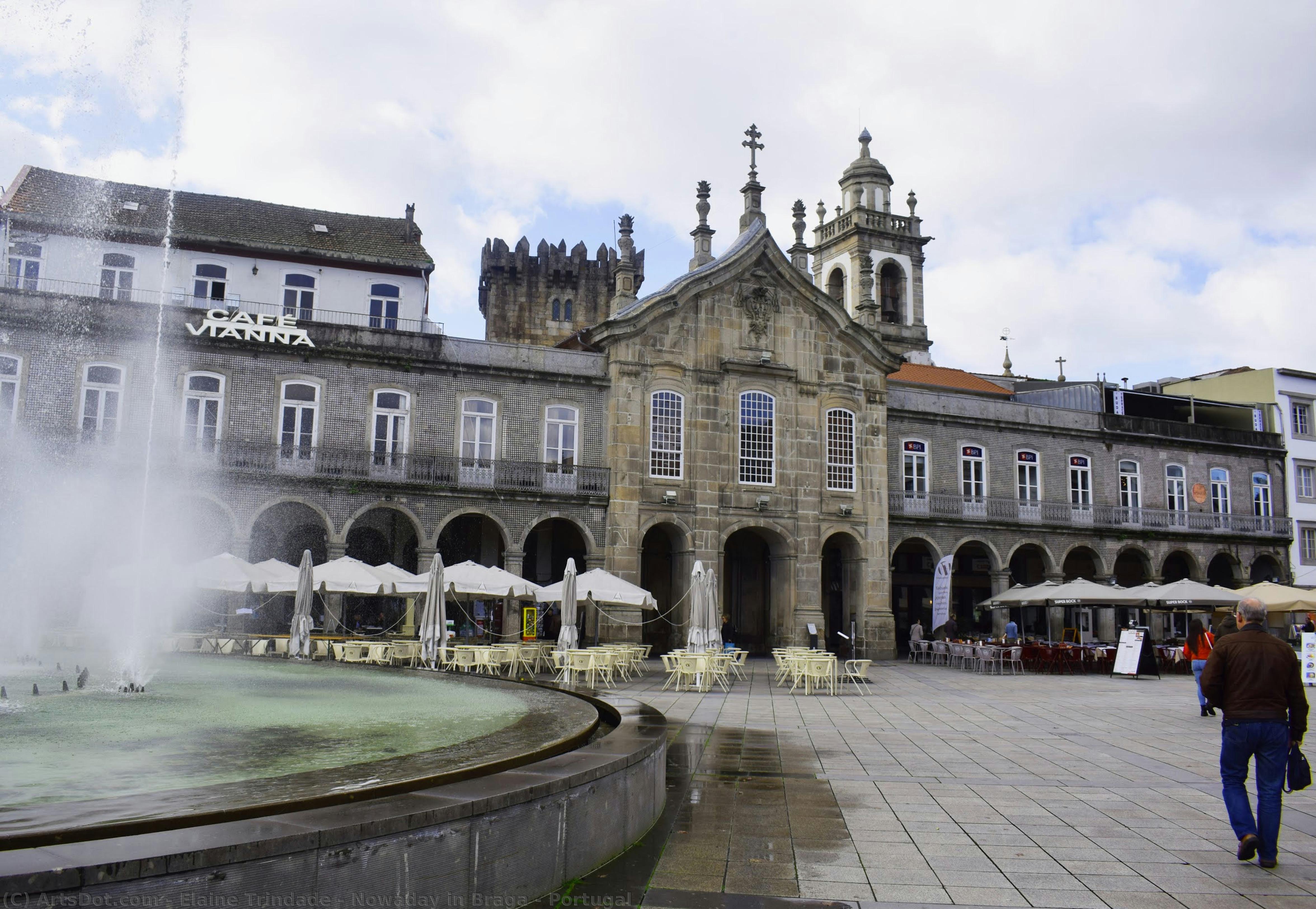 Nowaday In Braga - Portugal — Elaine Trindade