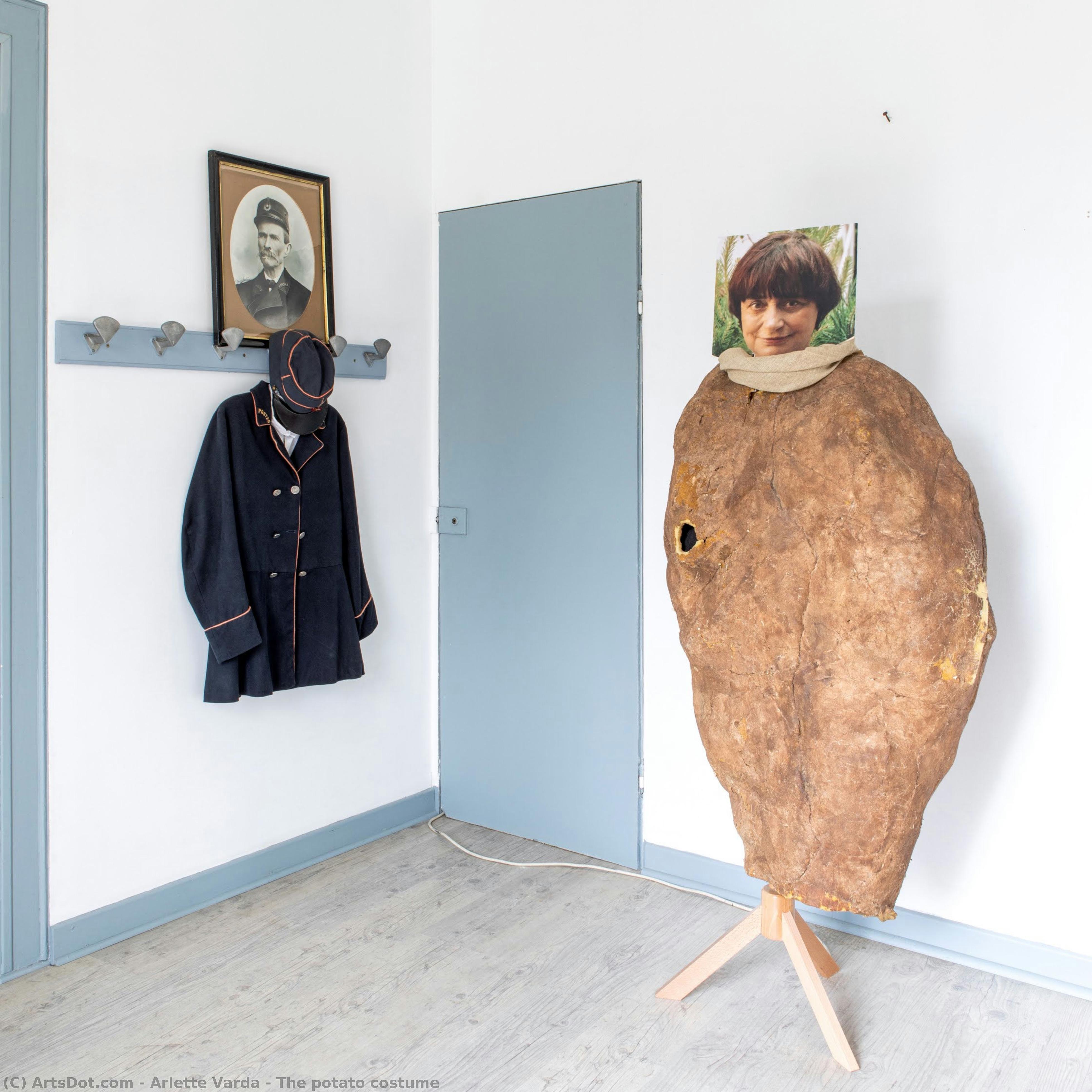 「ポテトコスチューム」 — Arlette Varda