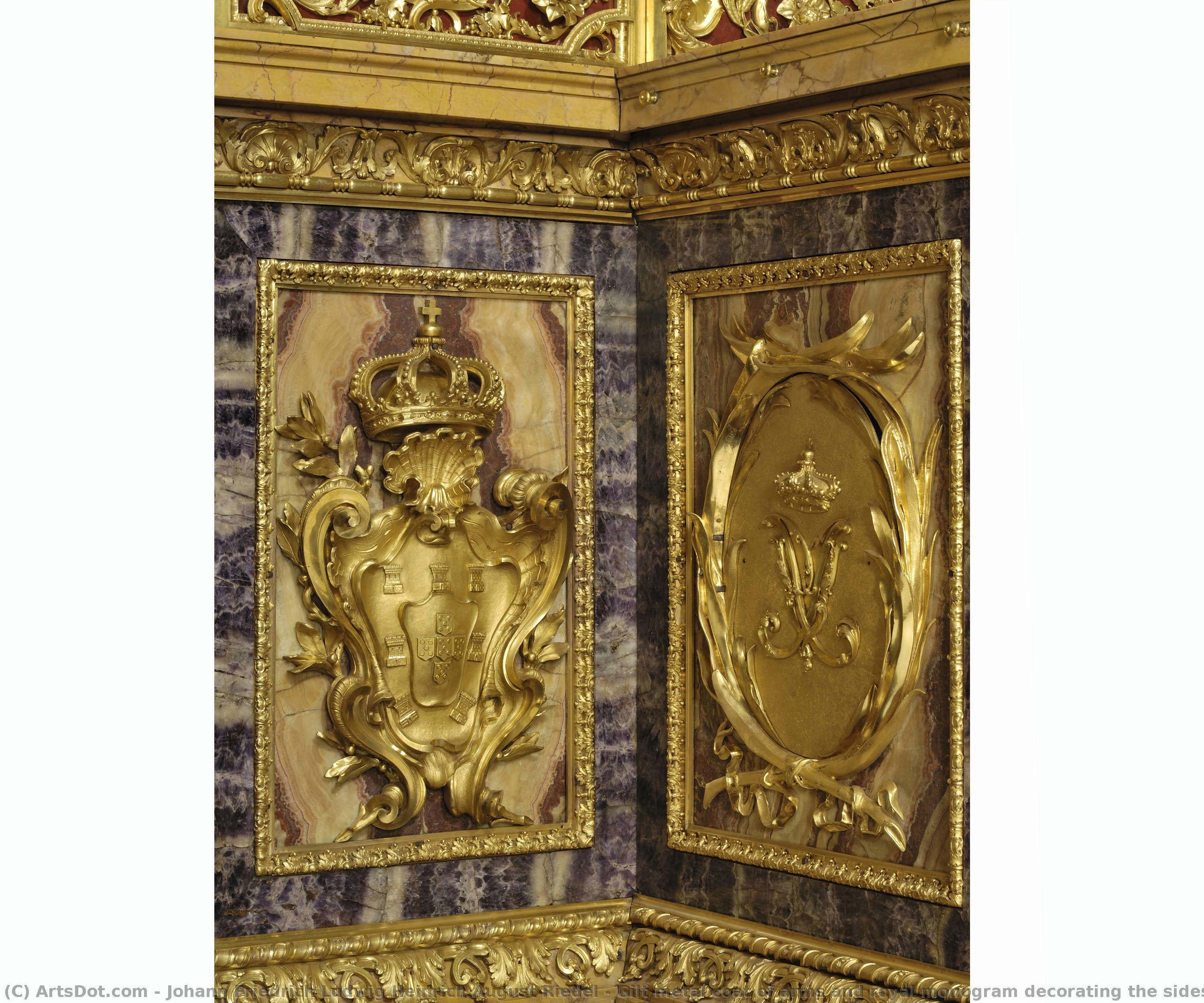Gilt Metal Coat Of Arms And Royal Monogram Decorating The Sides Of The Altar, Chapel Of Saint John The Baptist — Johann Friedrich Ludwig Heinrich August Riedel