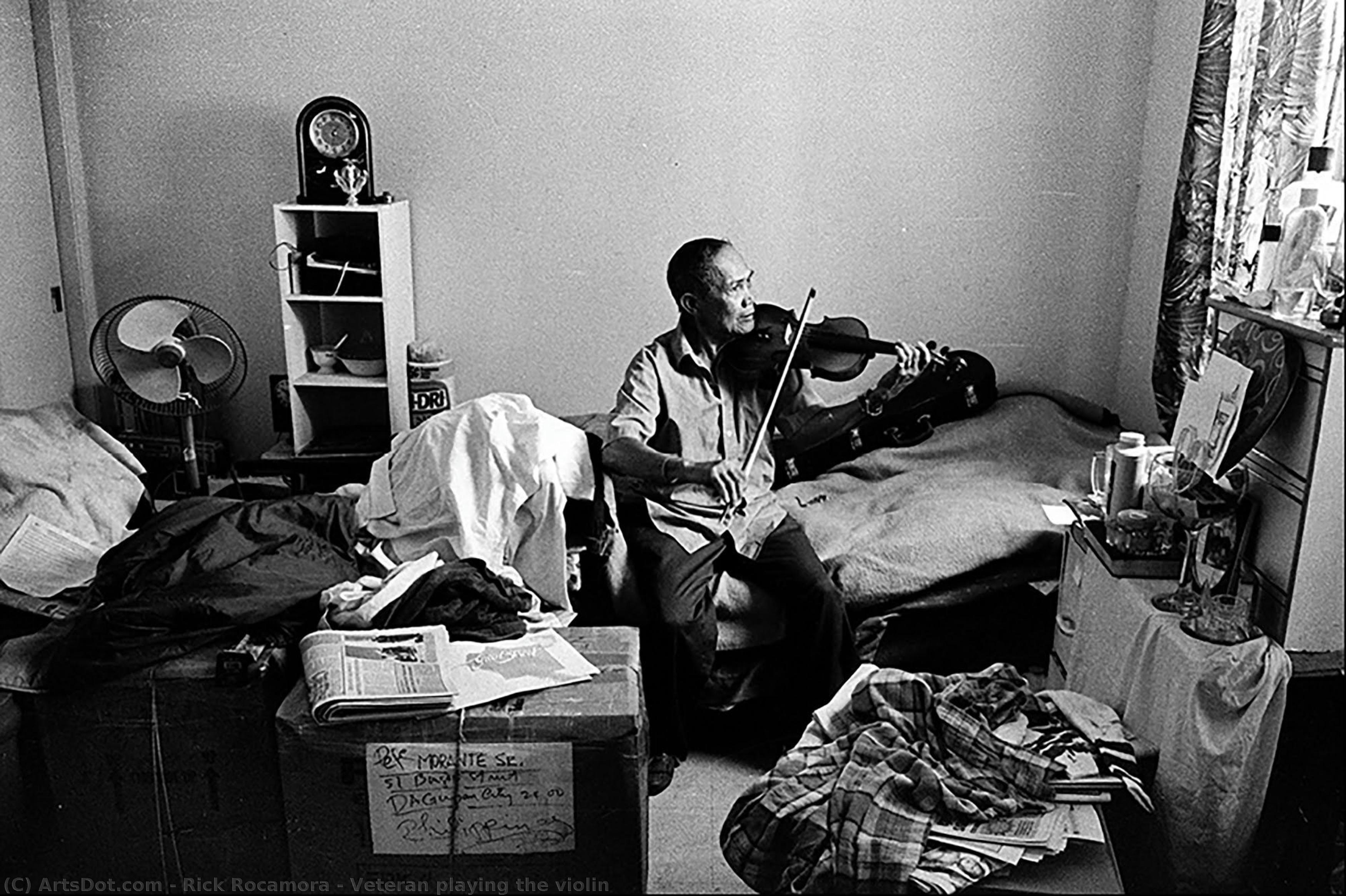 Veteran Playing The Violin — Rick Rocamora