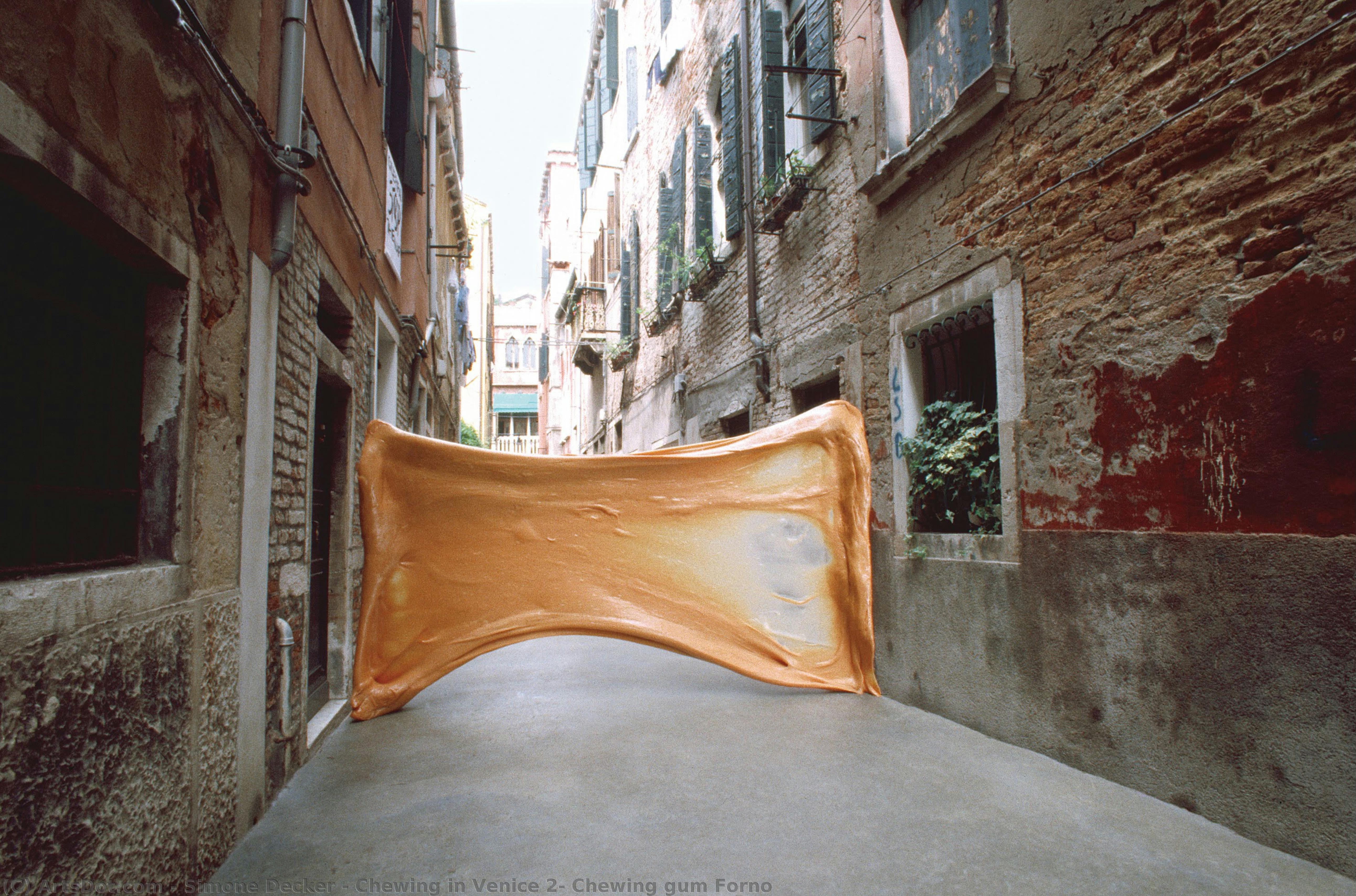 Chewing In Venice 2: Chewing Gum Forno — Simone Decker