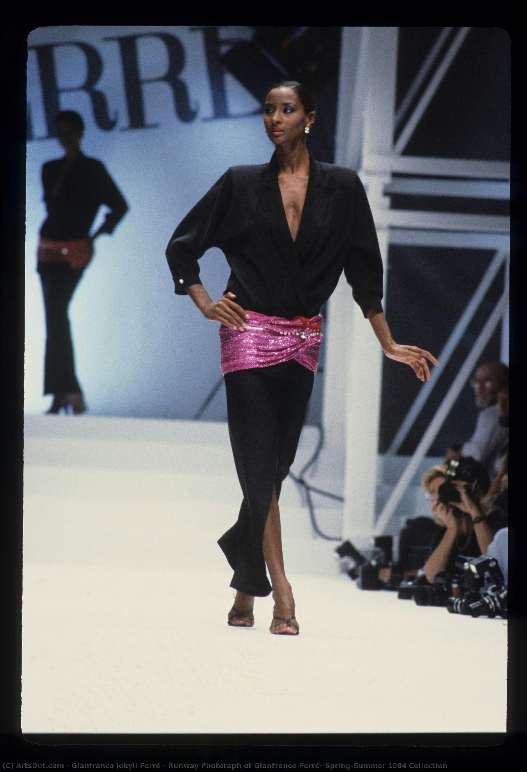 Runway Photoraph Of Gianfranco Ferré, Spring/summer 1984 Collection — Gianfranco Jekyll Ferré