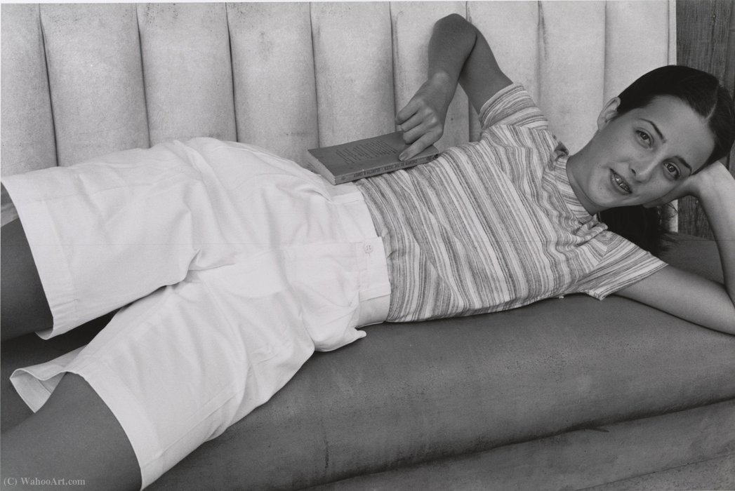 Mary Kelly. Galveston, Texas — Lee Friedlander