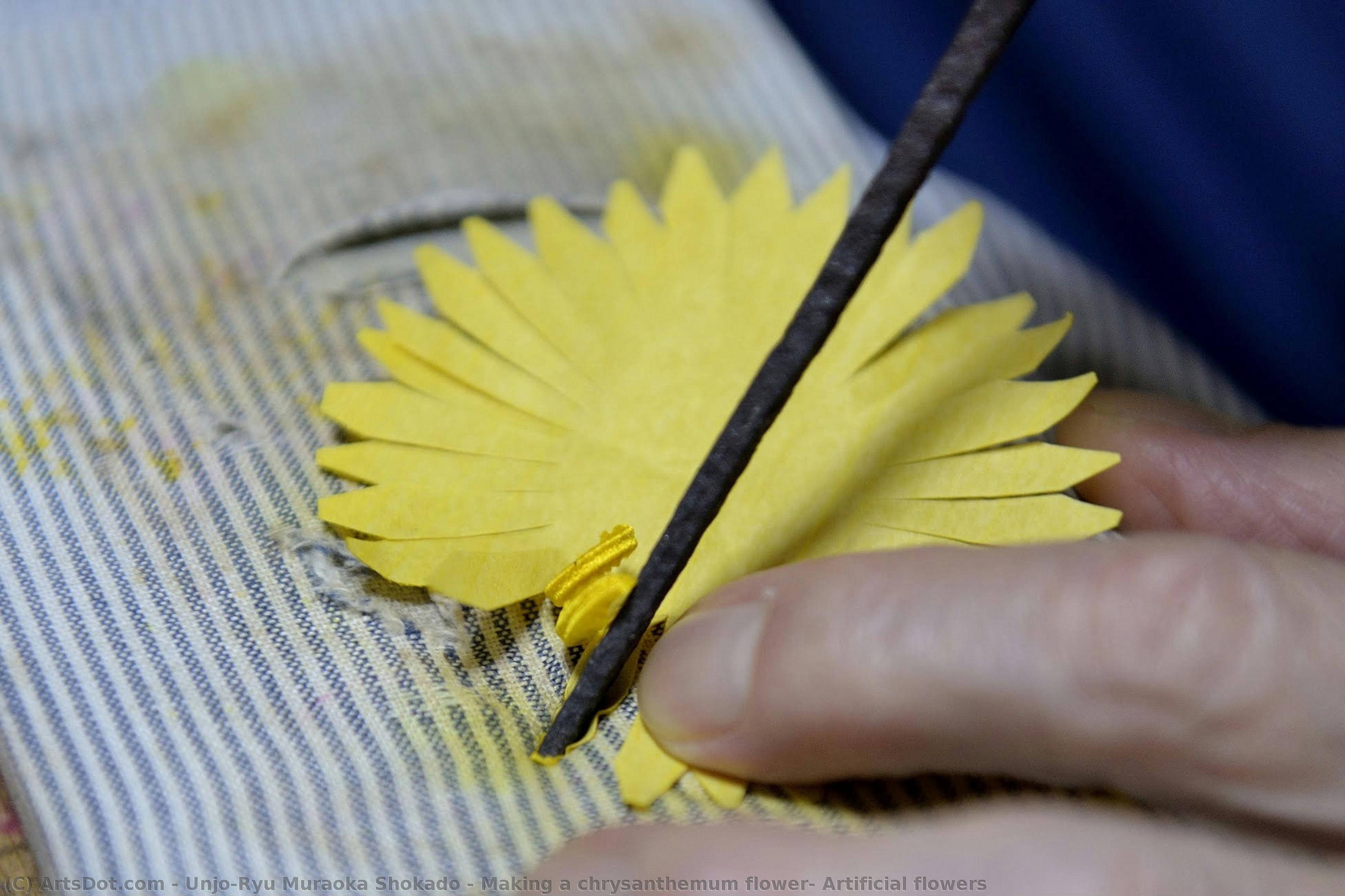 Making A Chrysanthemum Flower, Artificial Flowers — Unjo-ryu Muraoka Shokado