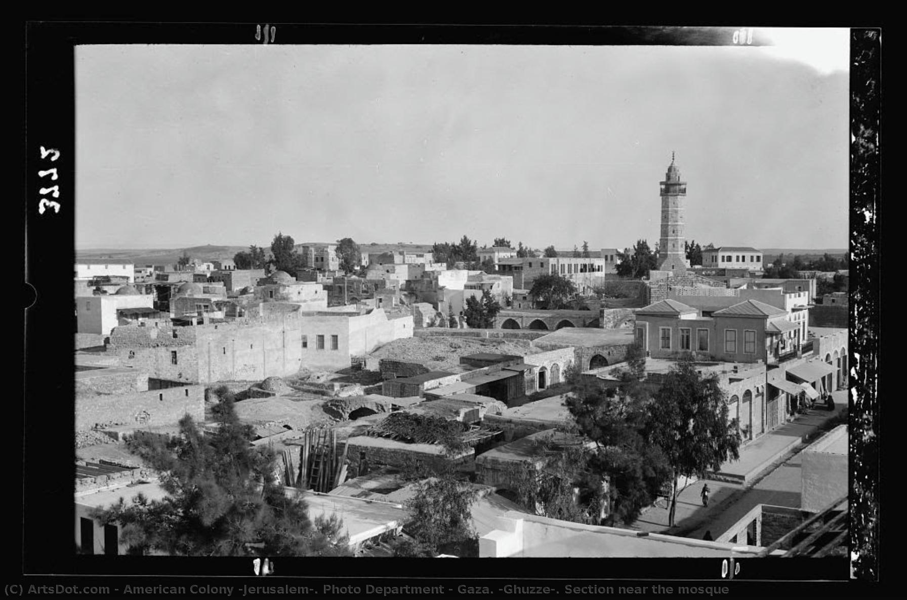 Gaza. (ghuzze). Section Near The Mosque — American Colony (jerusalem). Photo Department
