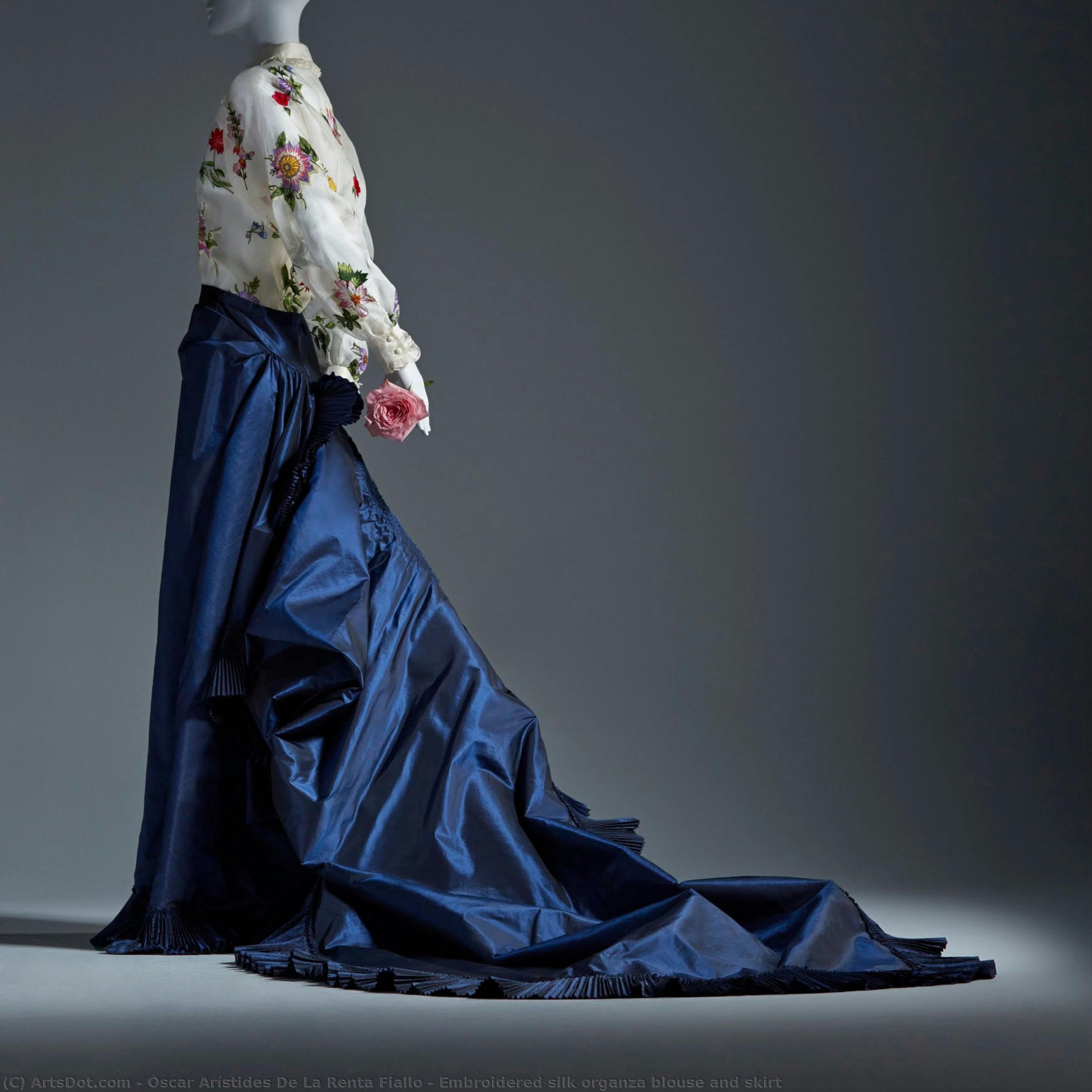 Embroidered Silk Organza Blouse And Skirt — Óscar Arístides De La Renta Fiallo