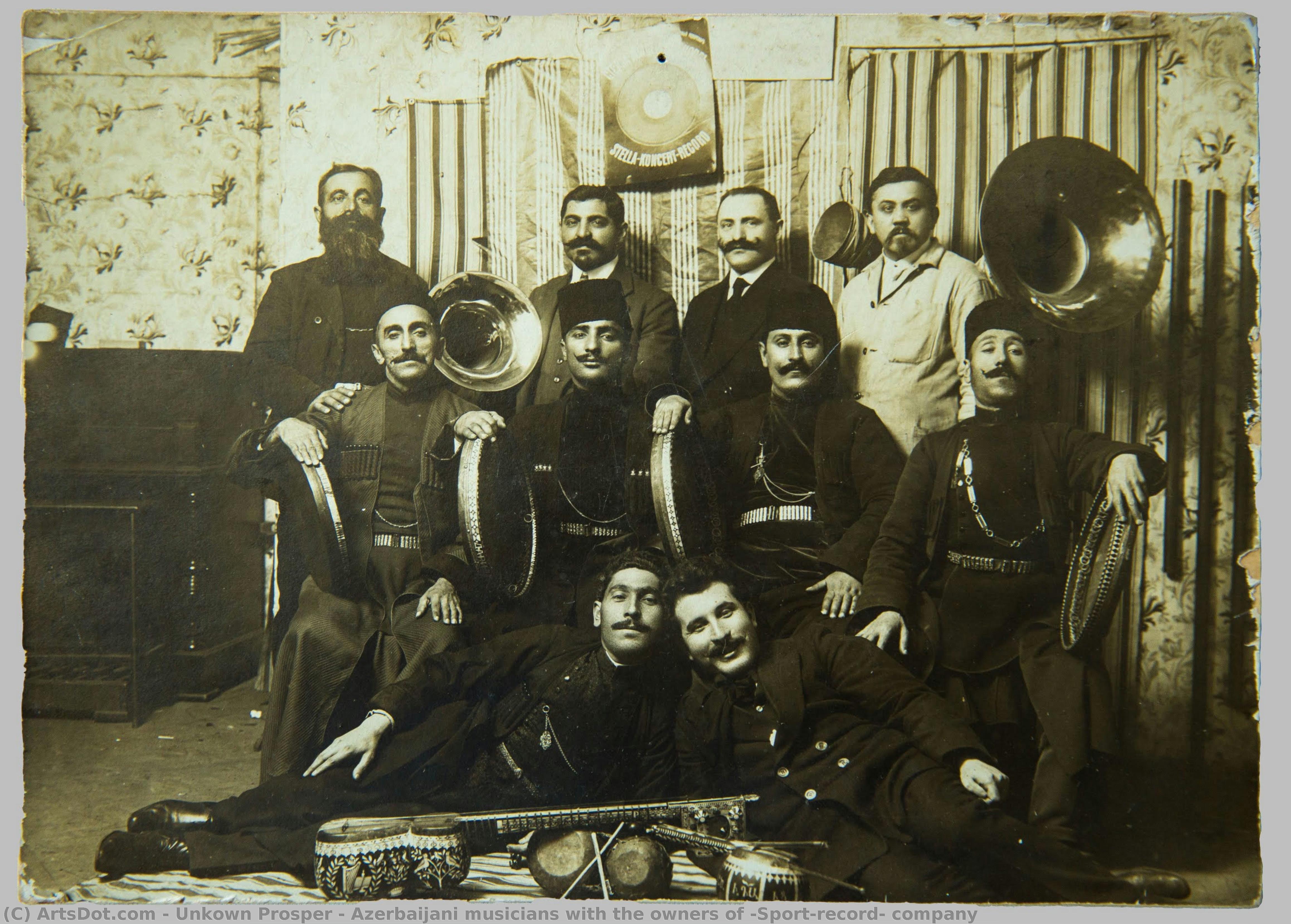 Azerbaijani Musicians With The Owners Of “sport-record” Company — アンノウン・プロスパー