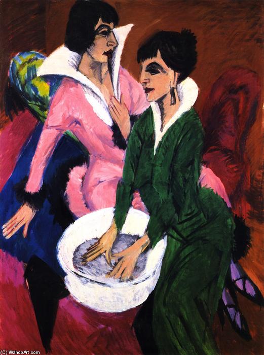 Two Women With A Washbasin — Кирхнер