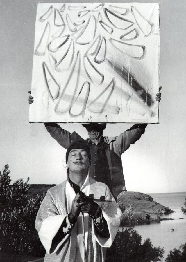 Die Läuferin (nach Vermeer) — Salvador Dalí