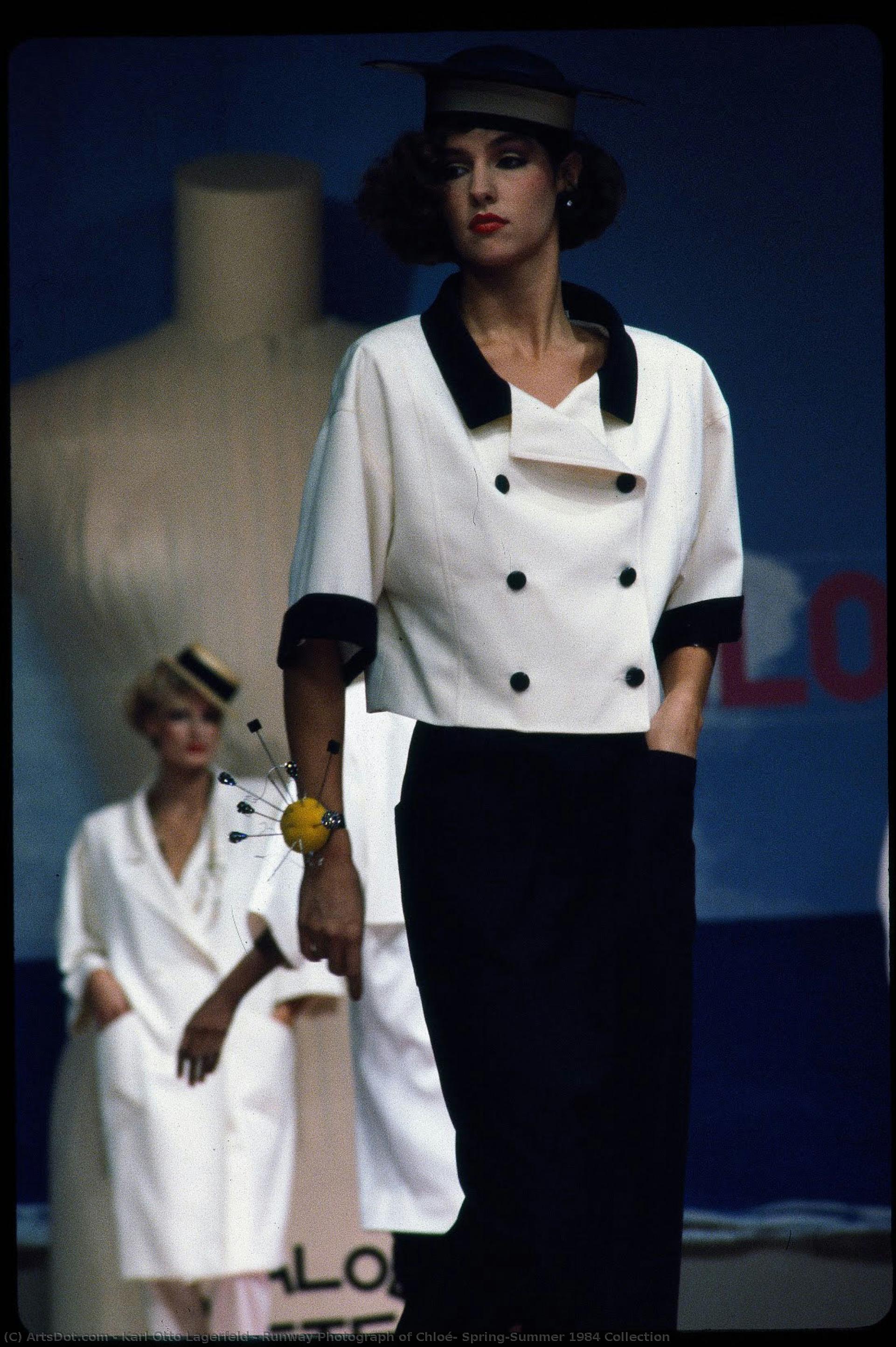 Runway Photograph Of Chloé, Spring/summer 1984 Collection — Karl Otto Lagerfeld