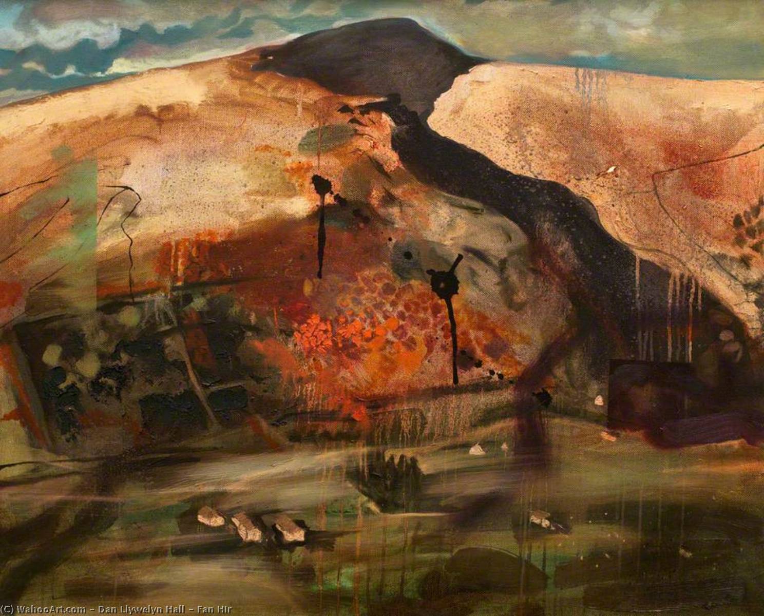 Fan Hir — Dan Llywelyn Hall