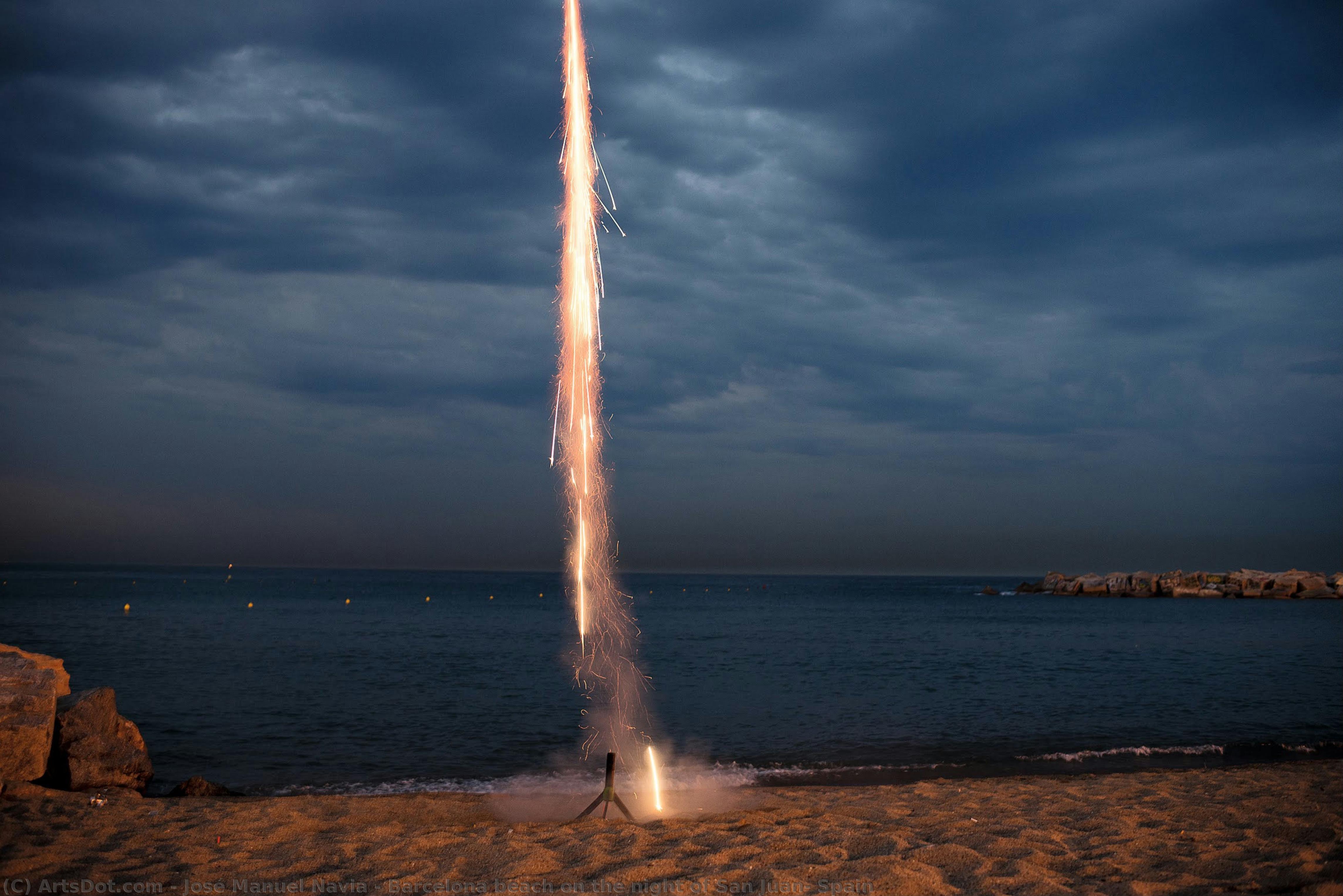 Barcelona Beach On The Night Of San Juan, Spain — José Manuel Navia
